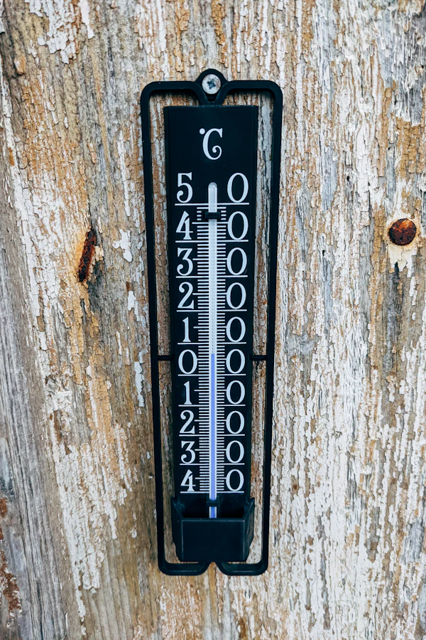 Samoprzylepny termometr do wody wskazujący idealną temperaturę 80–90°C do wytwarzania dymu
