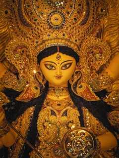 a close up of a statue of a woman