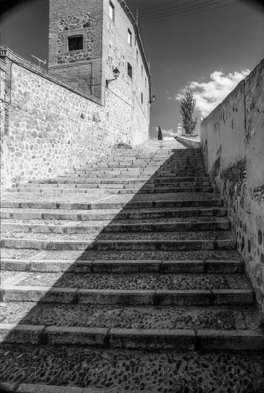 a black and white photo of a set of stairs