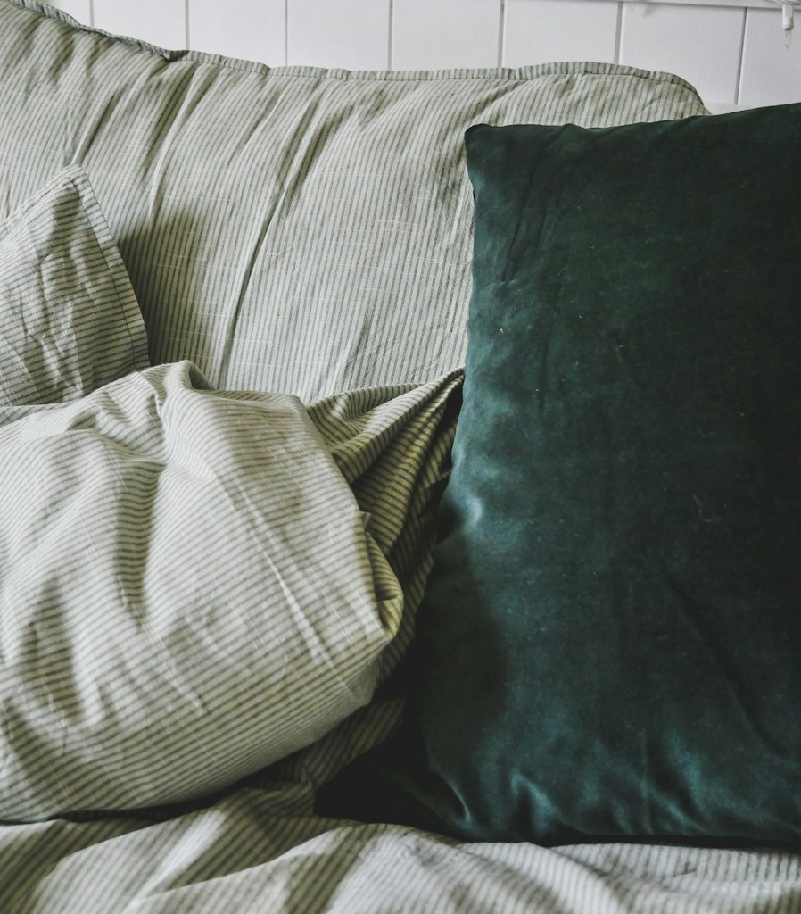 Emerald Velvet Pillow
