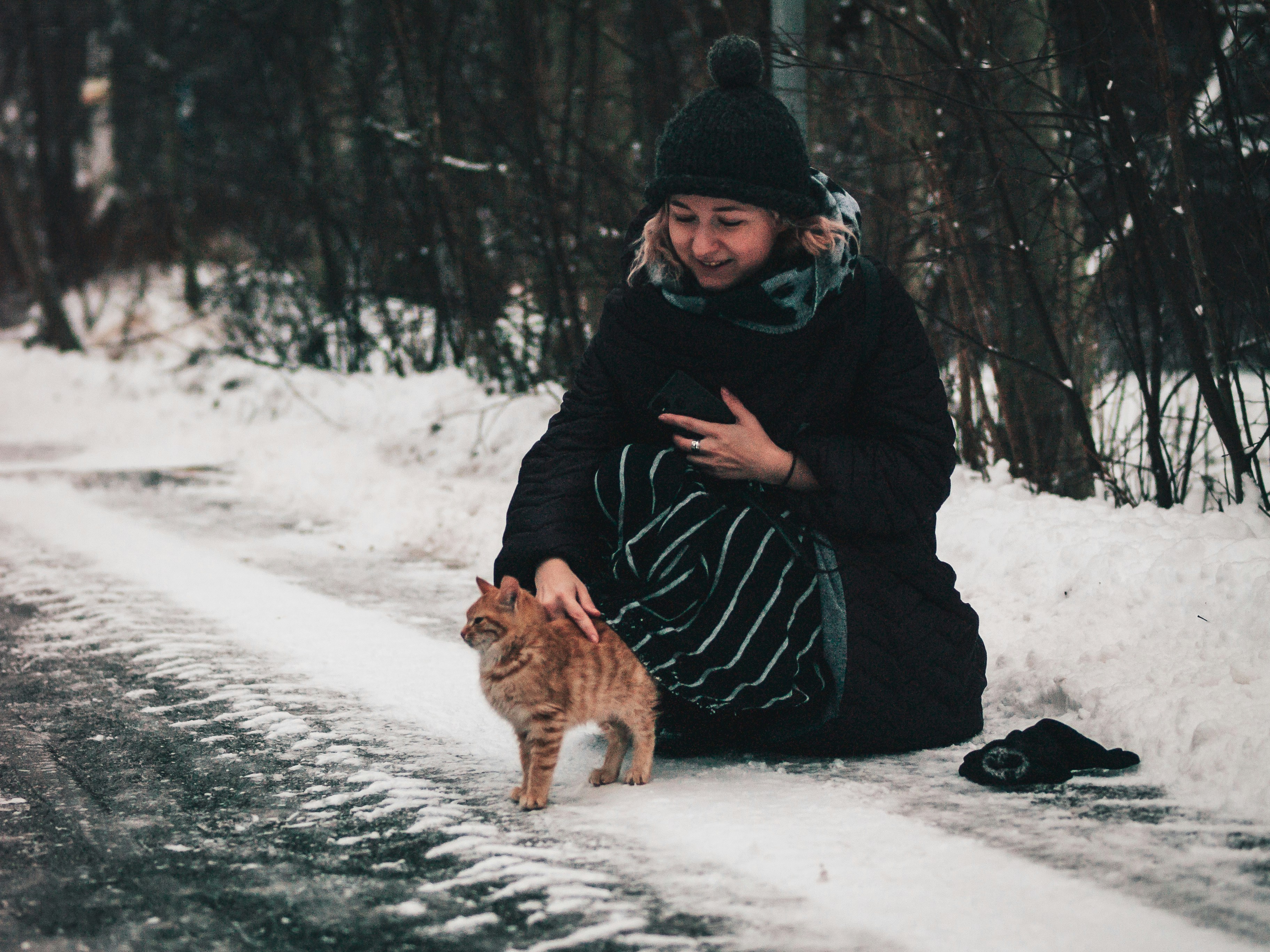Affectionate Without Being Clingy (image credits: unsplash)