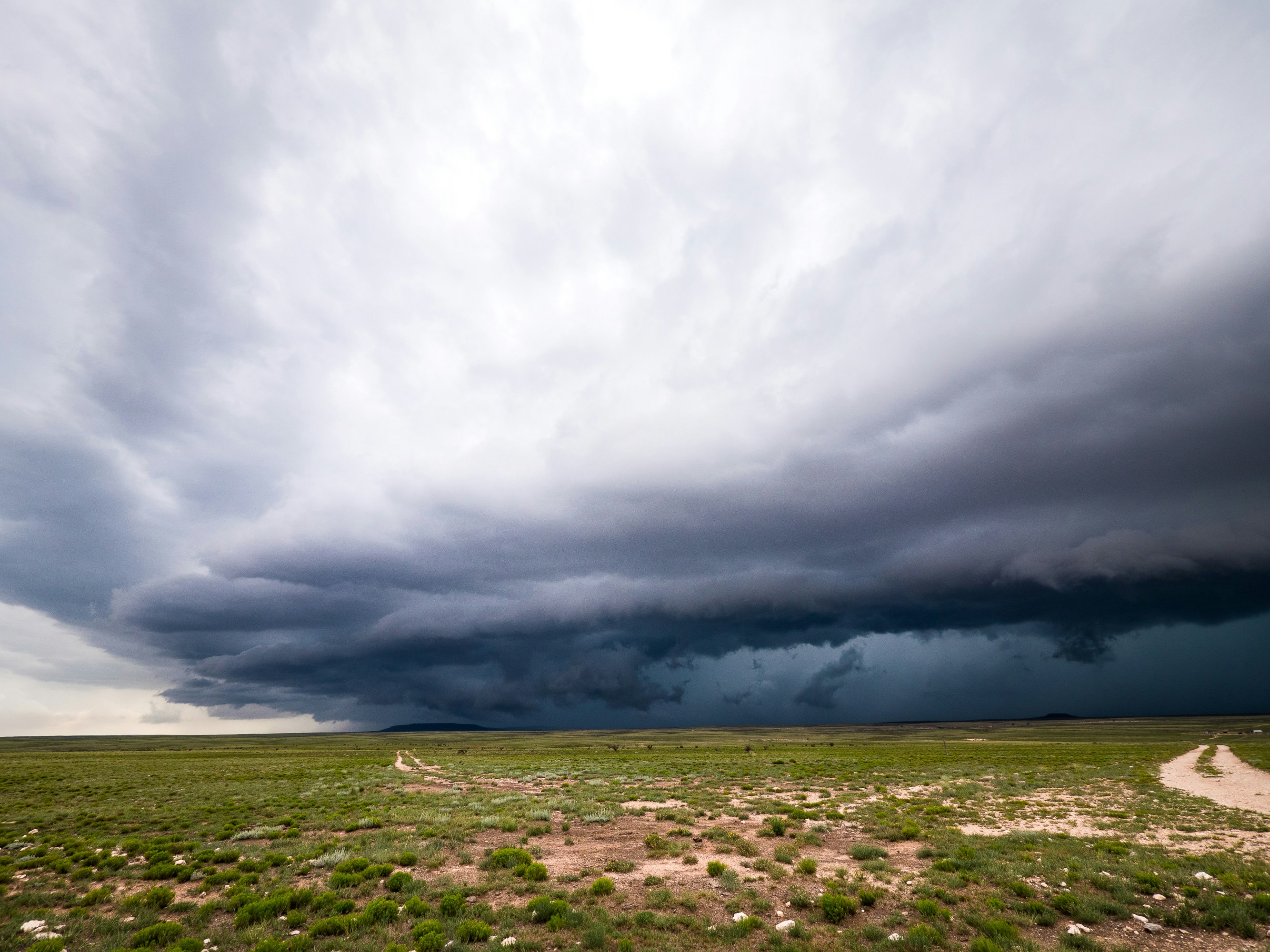 Shelf cloud advancing over New Mexico.