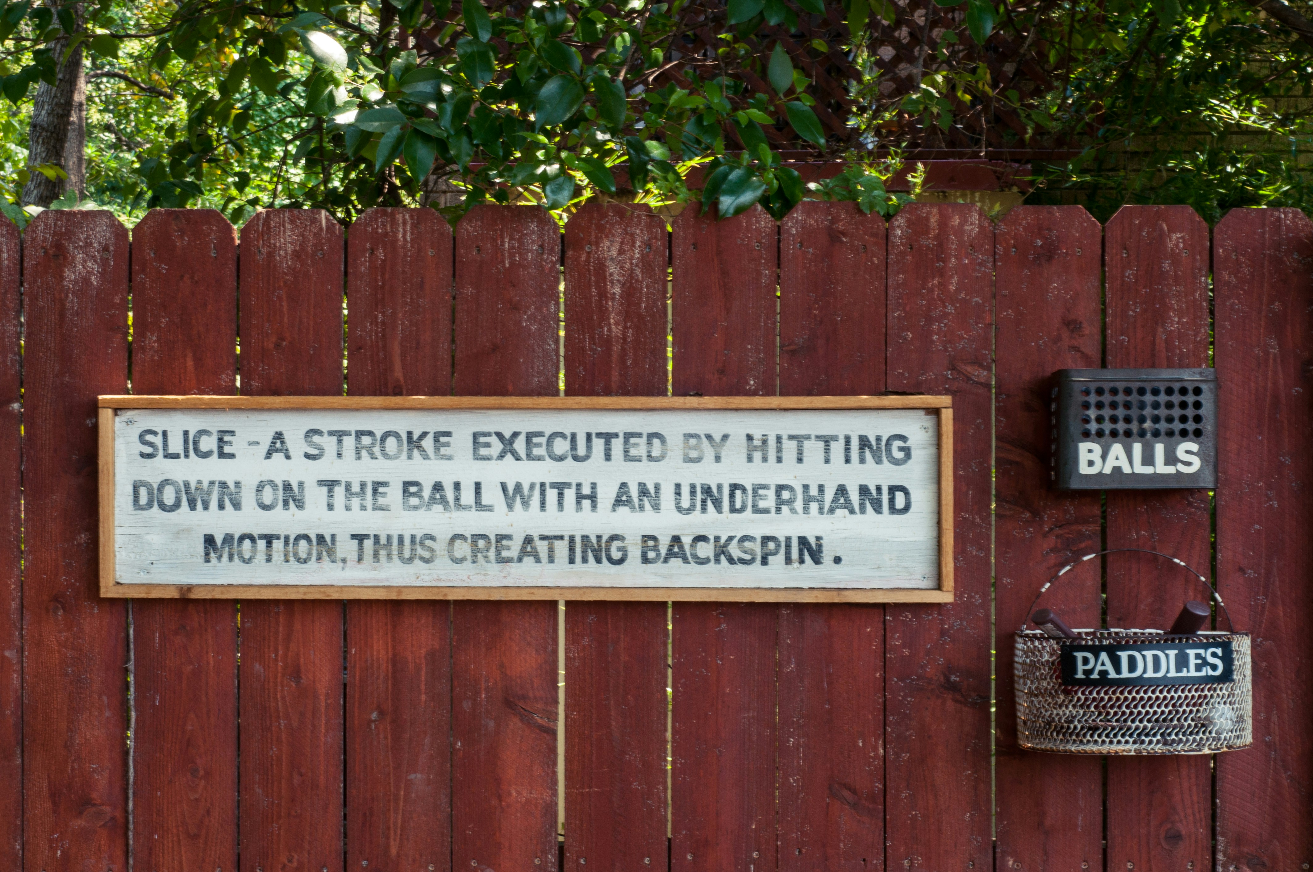 10 Creative Outdoor Metal Sign Ideas for Backyard Décor