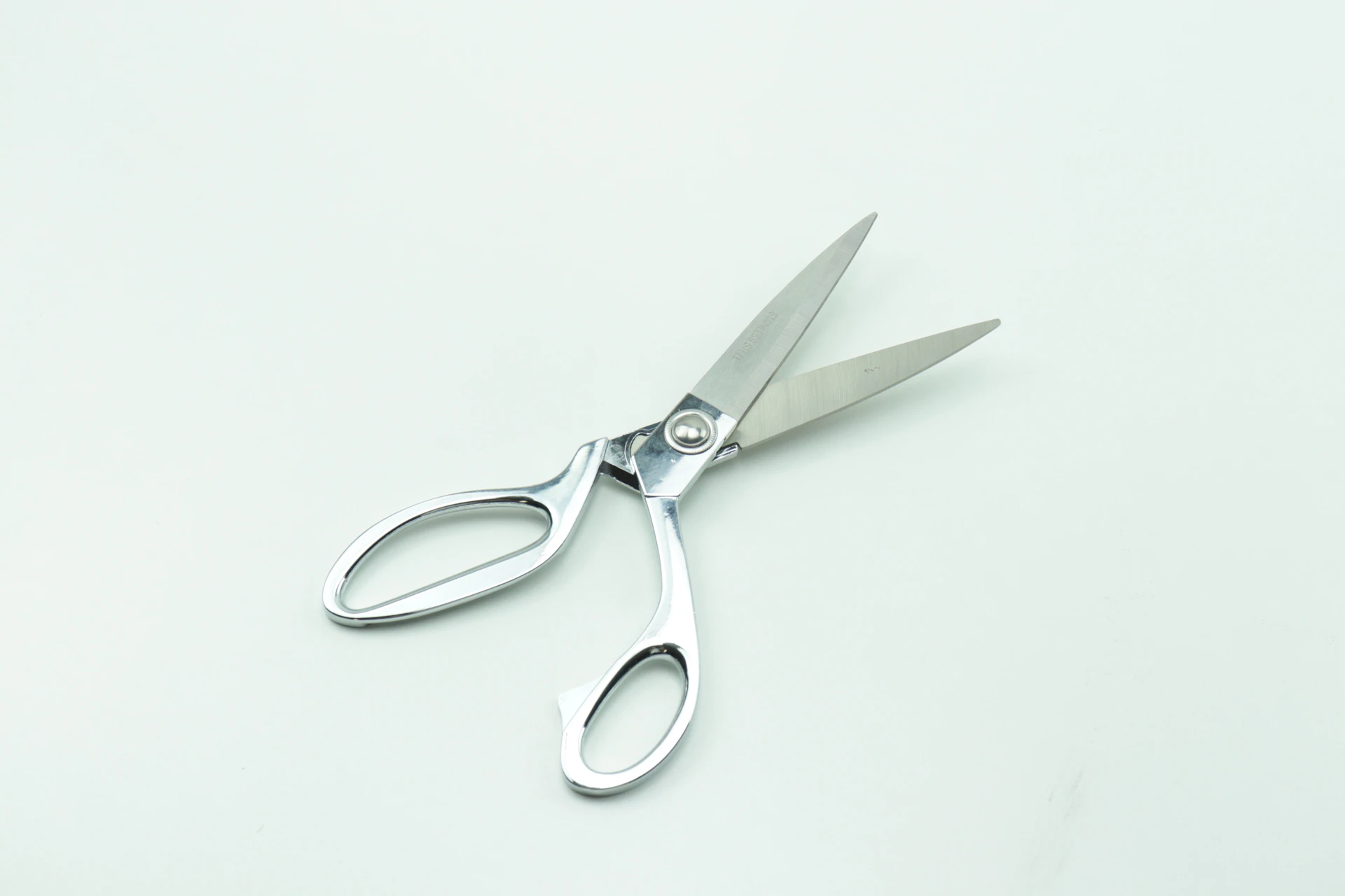 Cuticle Nippers Manufacturing Facility Background