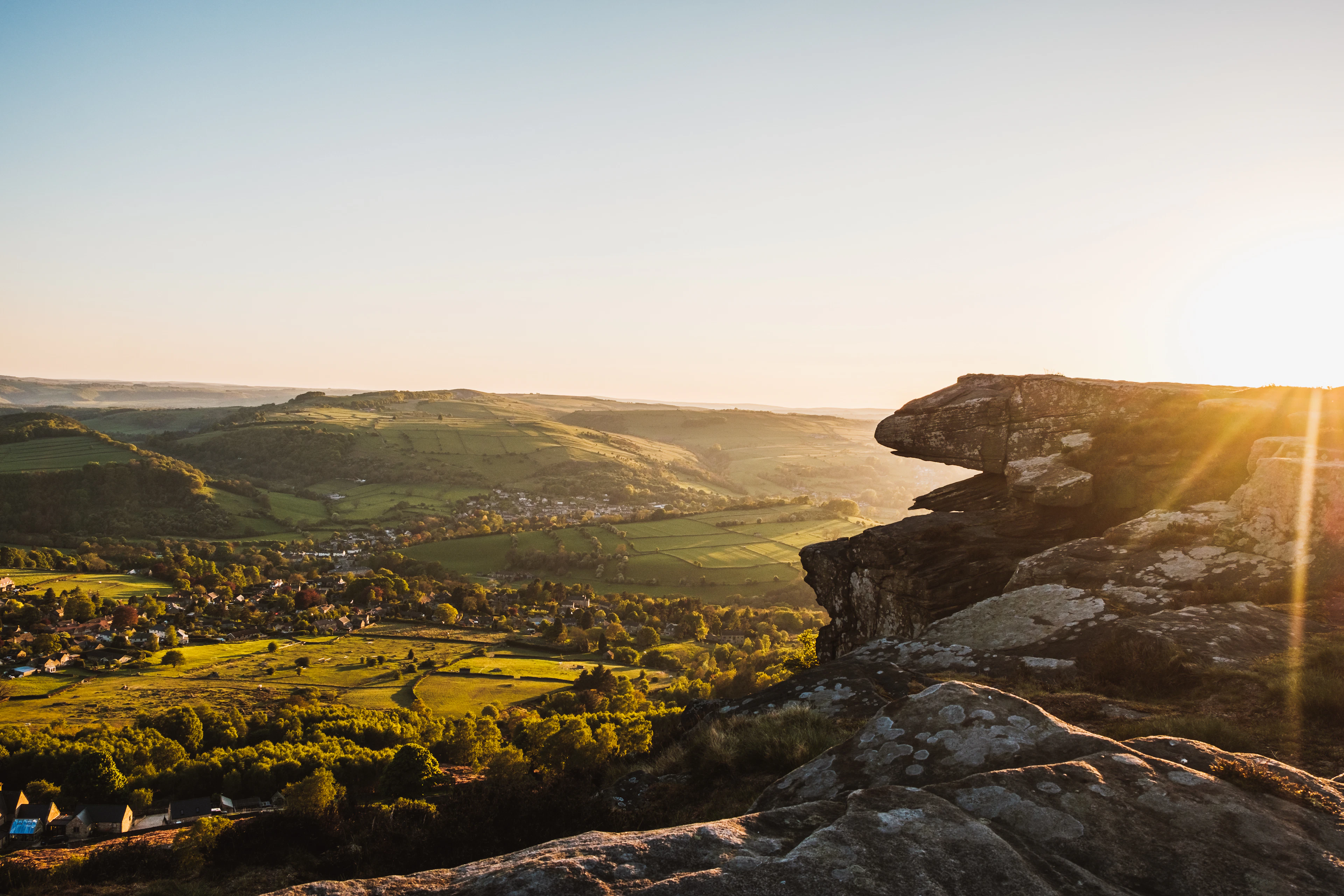 The view from Curbar Edge over the Hope Valley