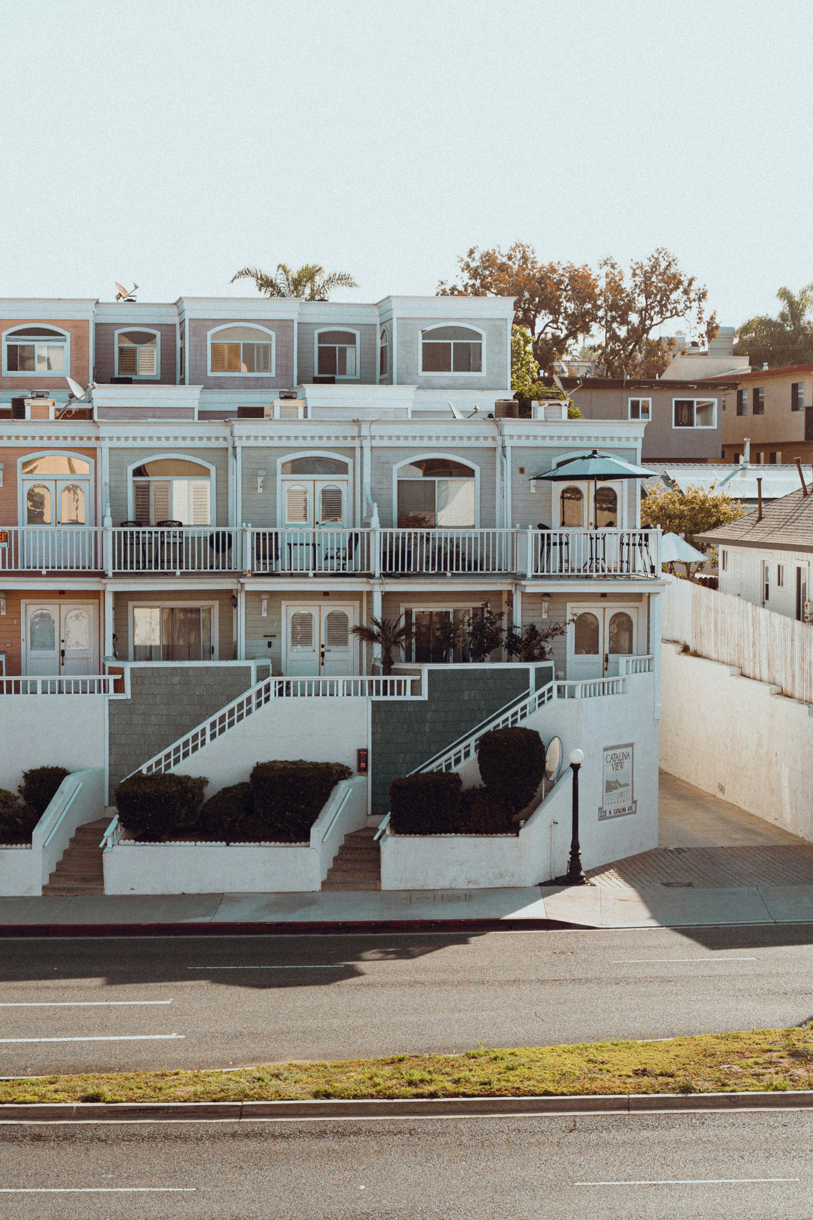 Allan’s Faulty Towers in Vic