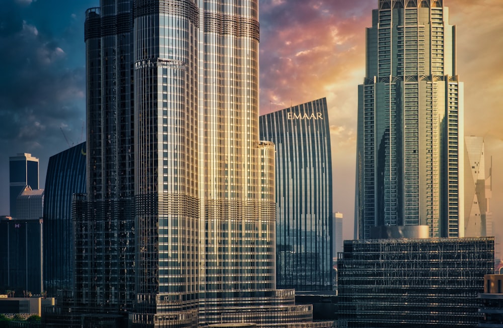 a large group of tall buildings in a city