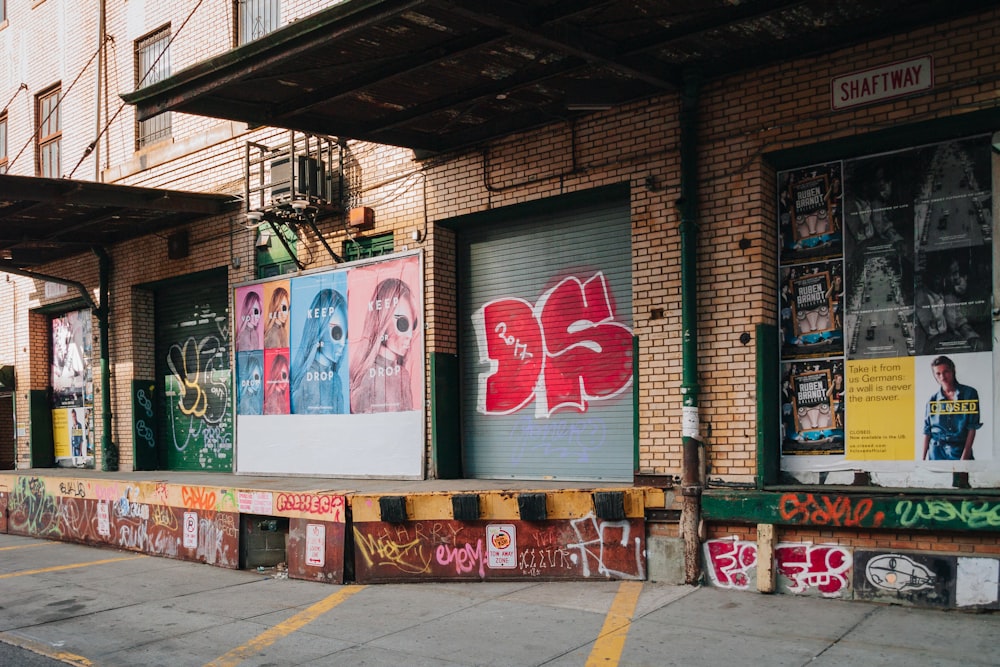 a building with graffiti on the side of it