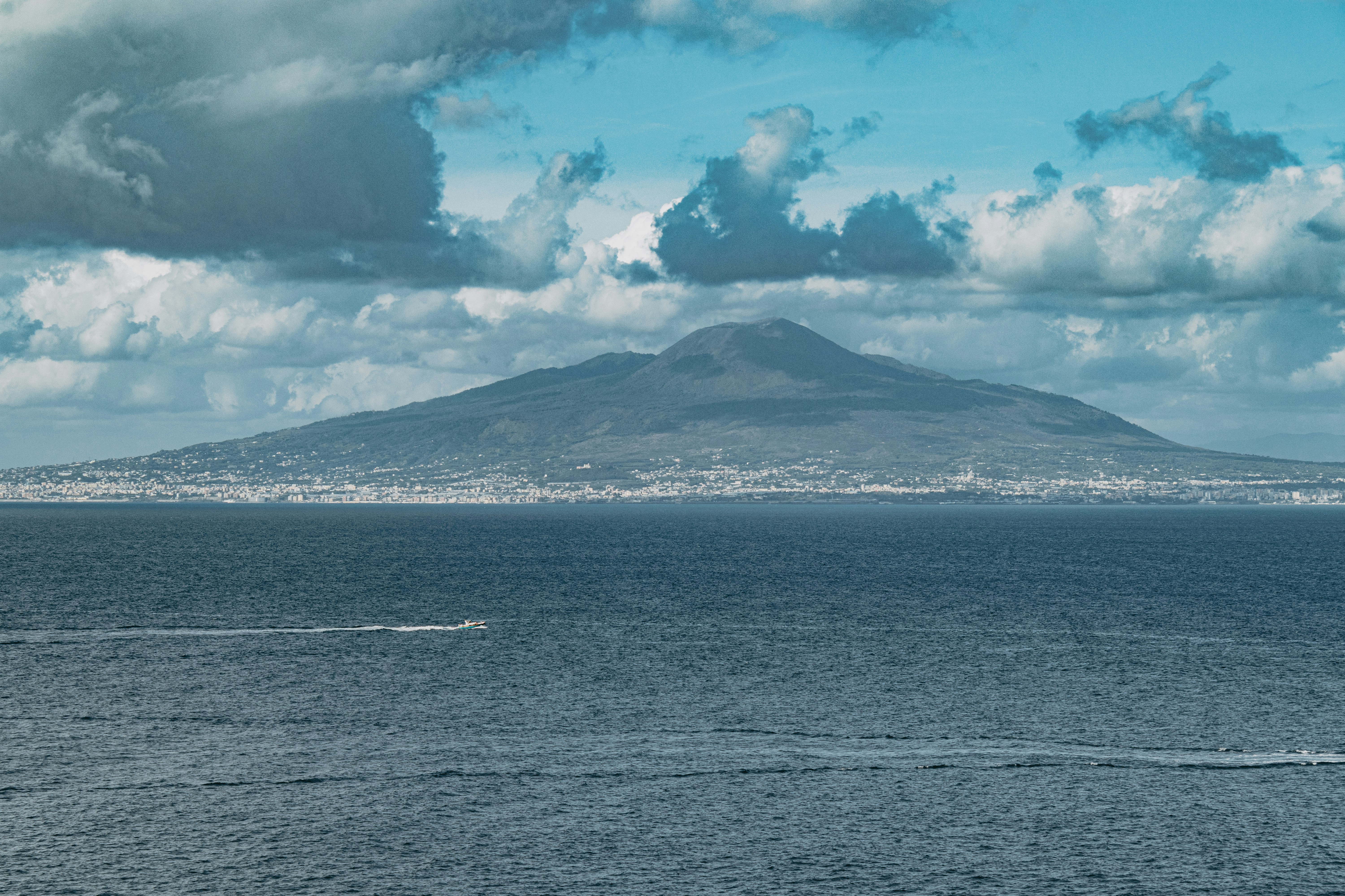 Photo by deni_eliash