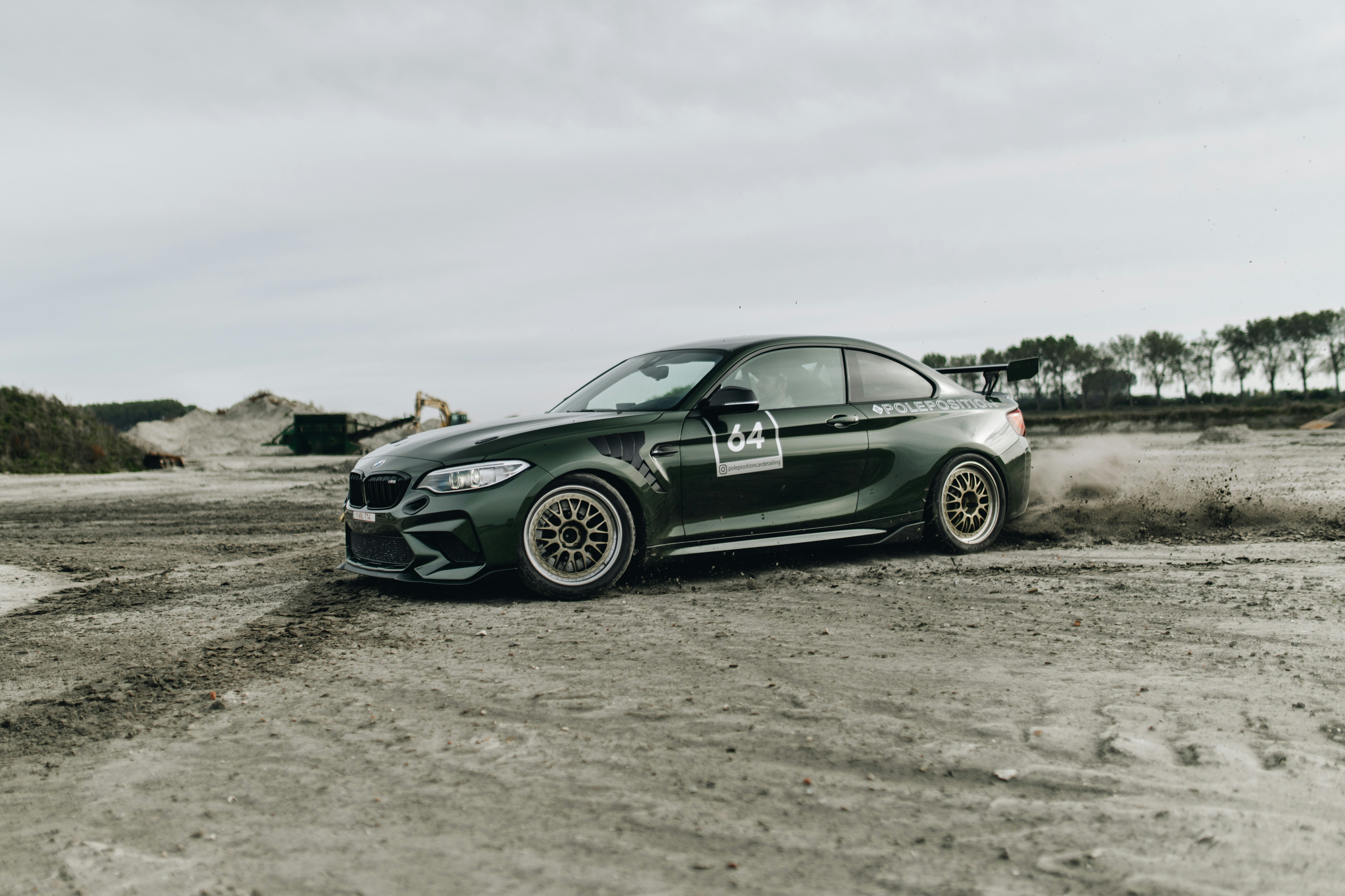 Photo by lorenzohamers