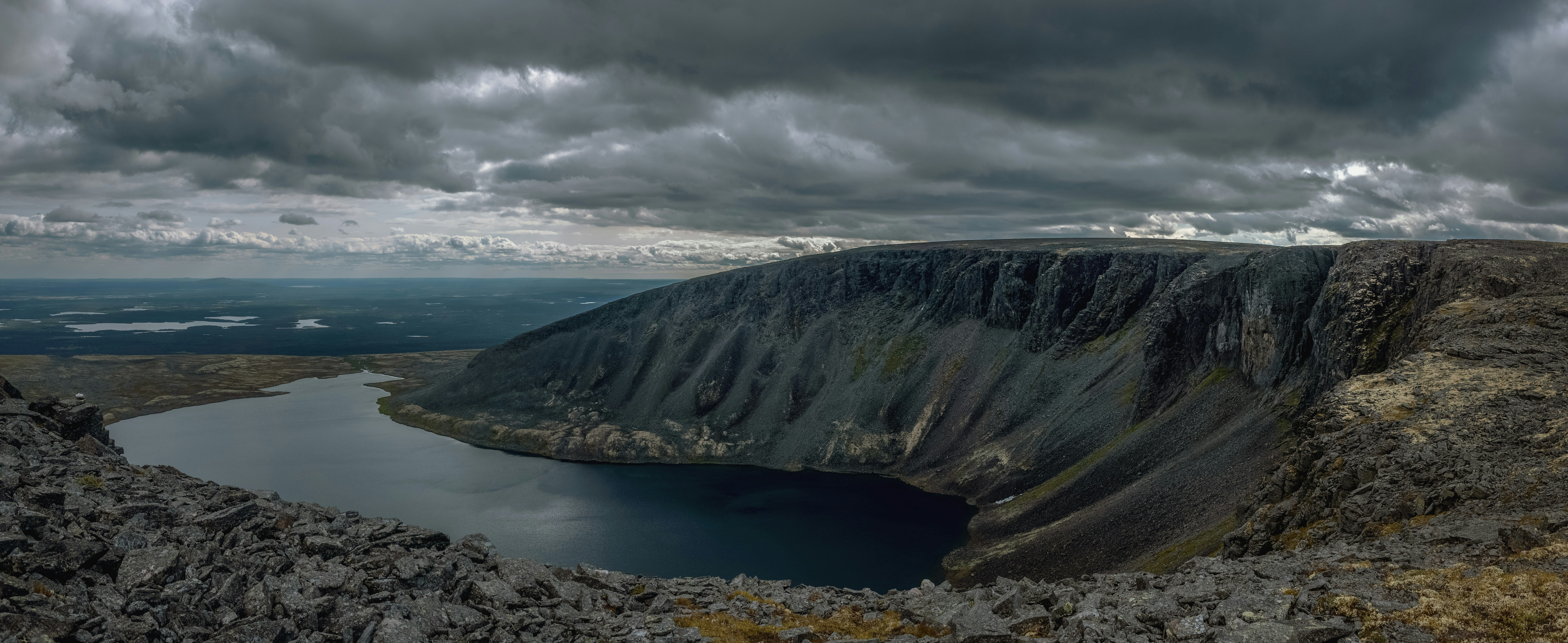 a large body of water sitting on top of a mountain