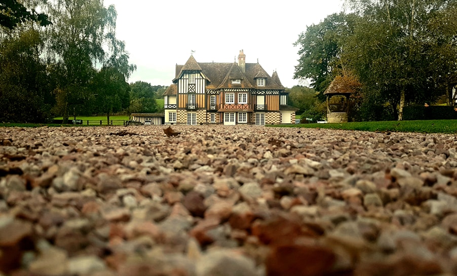 A charming East Midlands townhouse freshly renovated, ready for investment.