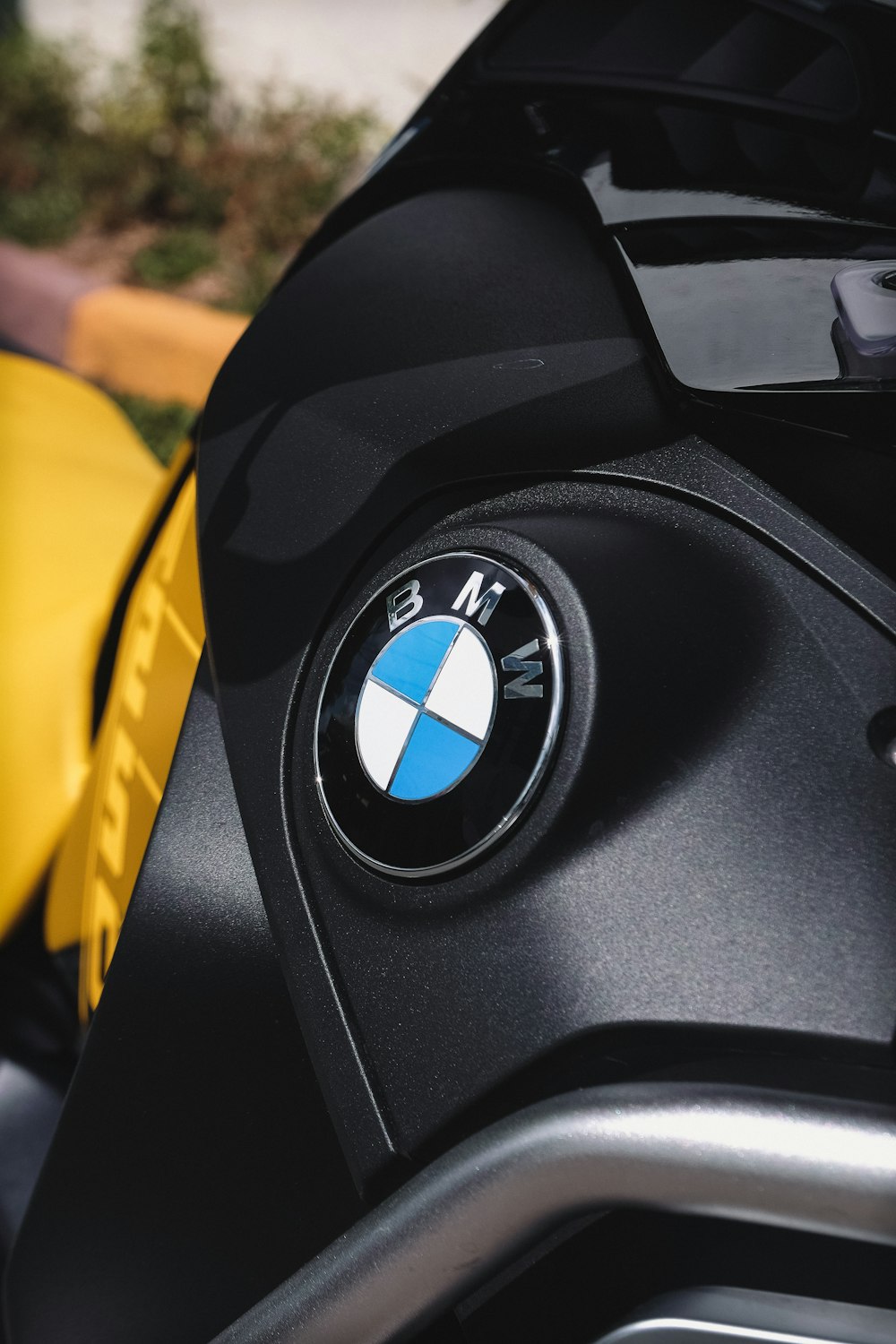 a close up of the emblem on a motorcycle