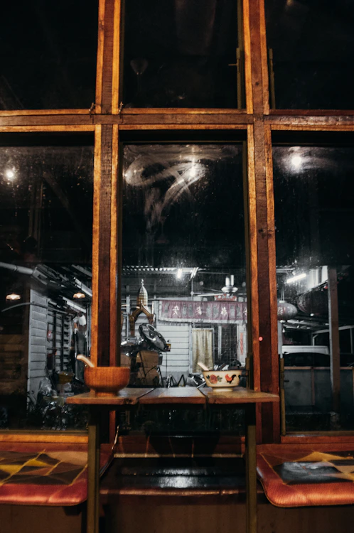 Shop atmosphere