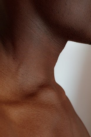 Comparison of neck area before and after a cosmetic procedure.