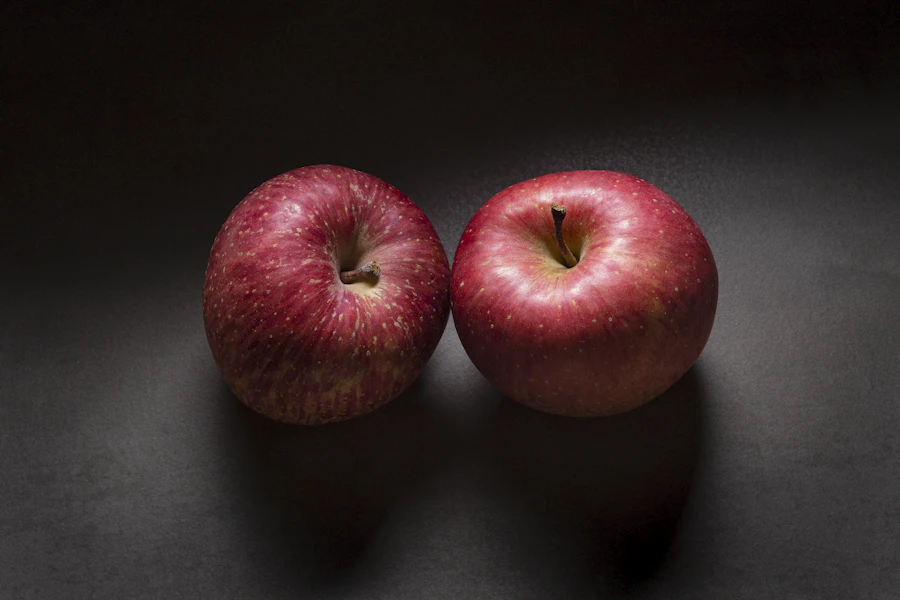 Apples