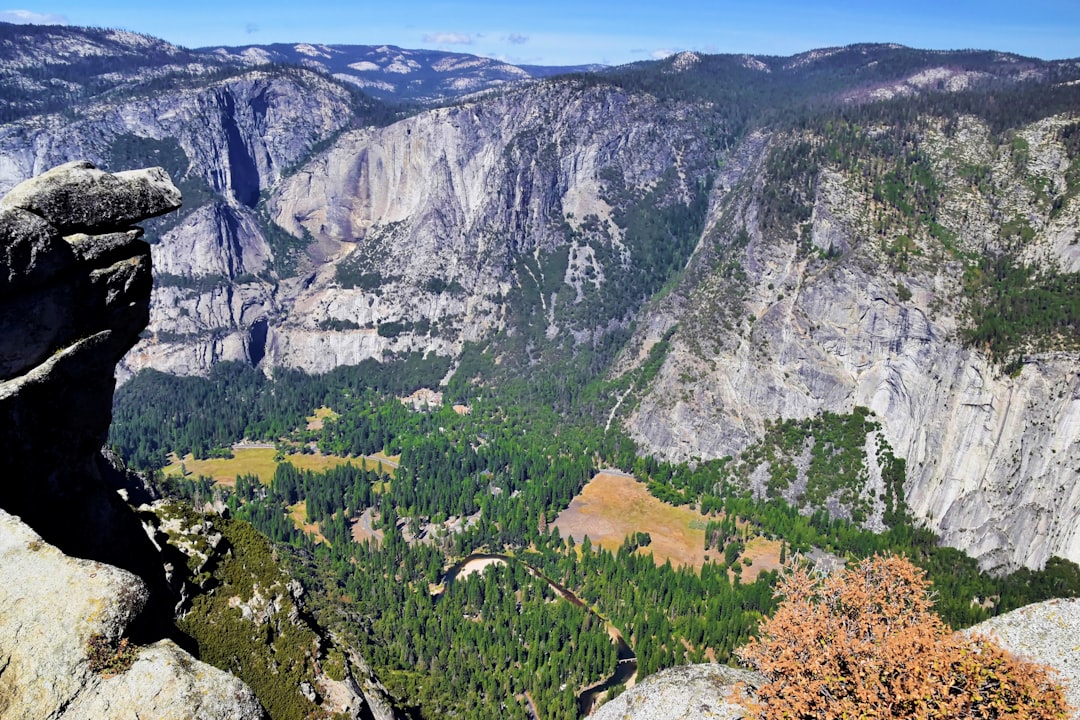 Affordable Family Vacations 2022: California's Yosemite National Park