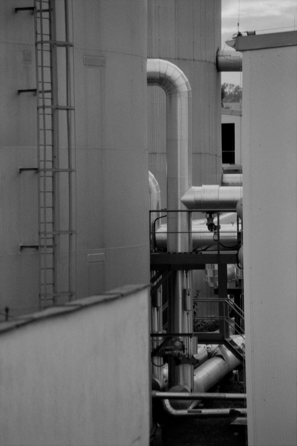 a black and white photo of pipes and pipes