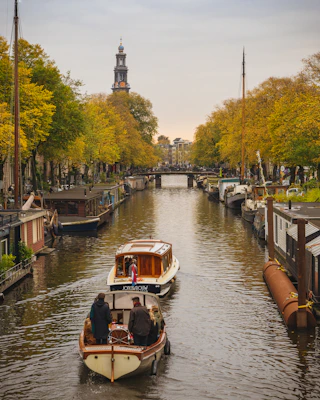 Balade au tour du quartier Jordaan Amsterdam et de ses canaux 