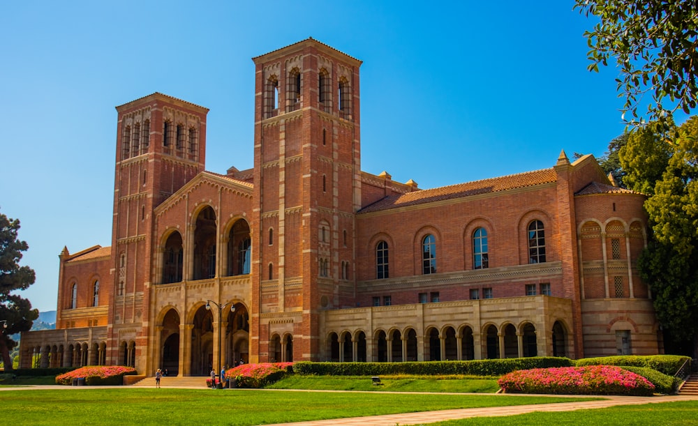 a large brick building with a clock tower