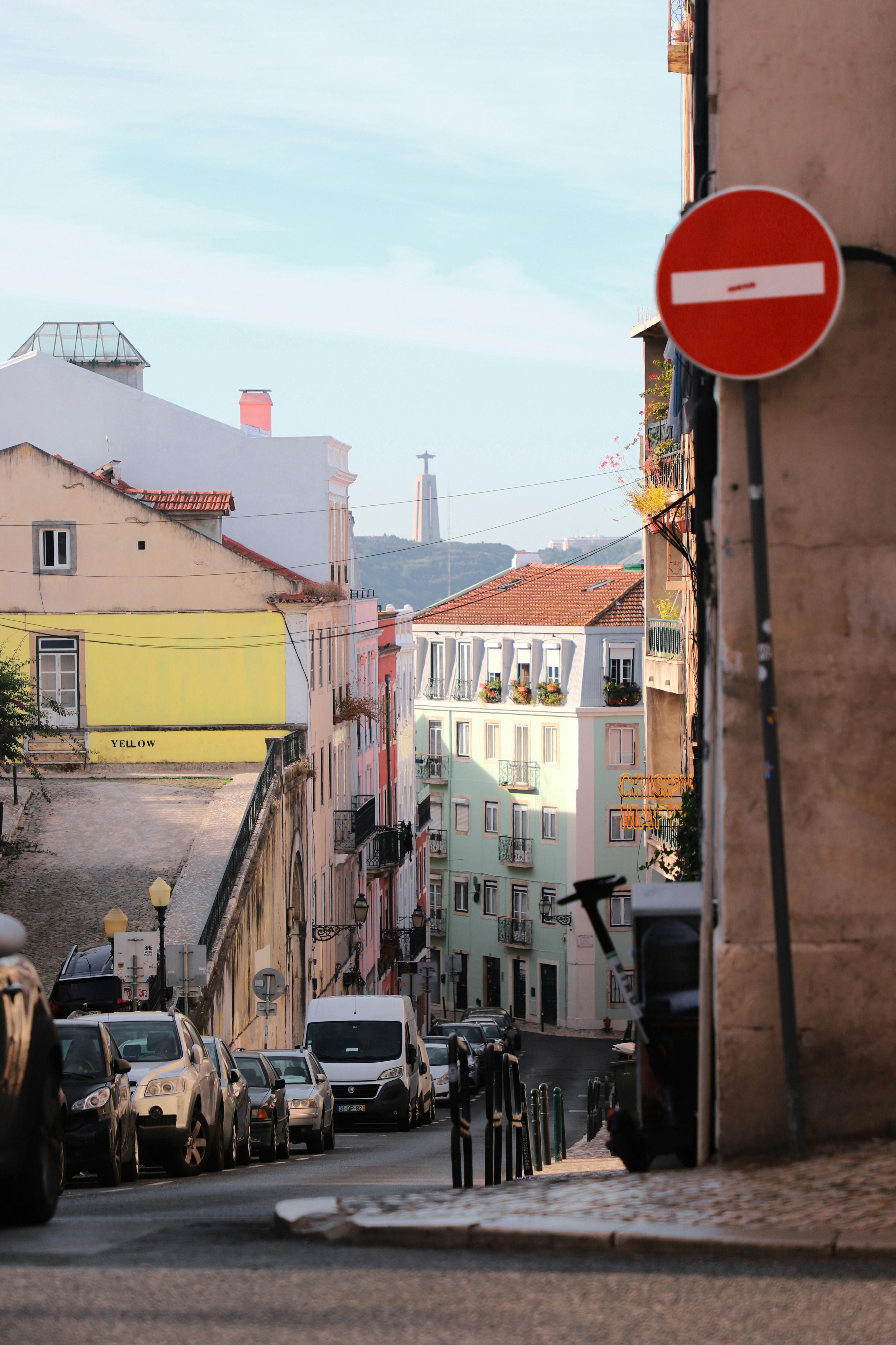 Vista do centro de Lisboa com edifícios modernos
