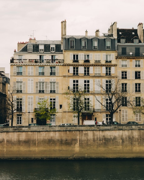 paris travel guide