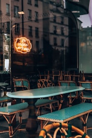a table and chairs outside of a restaurant