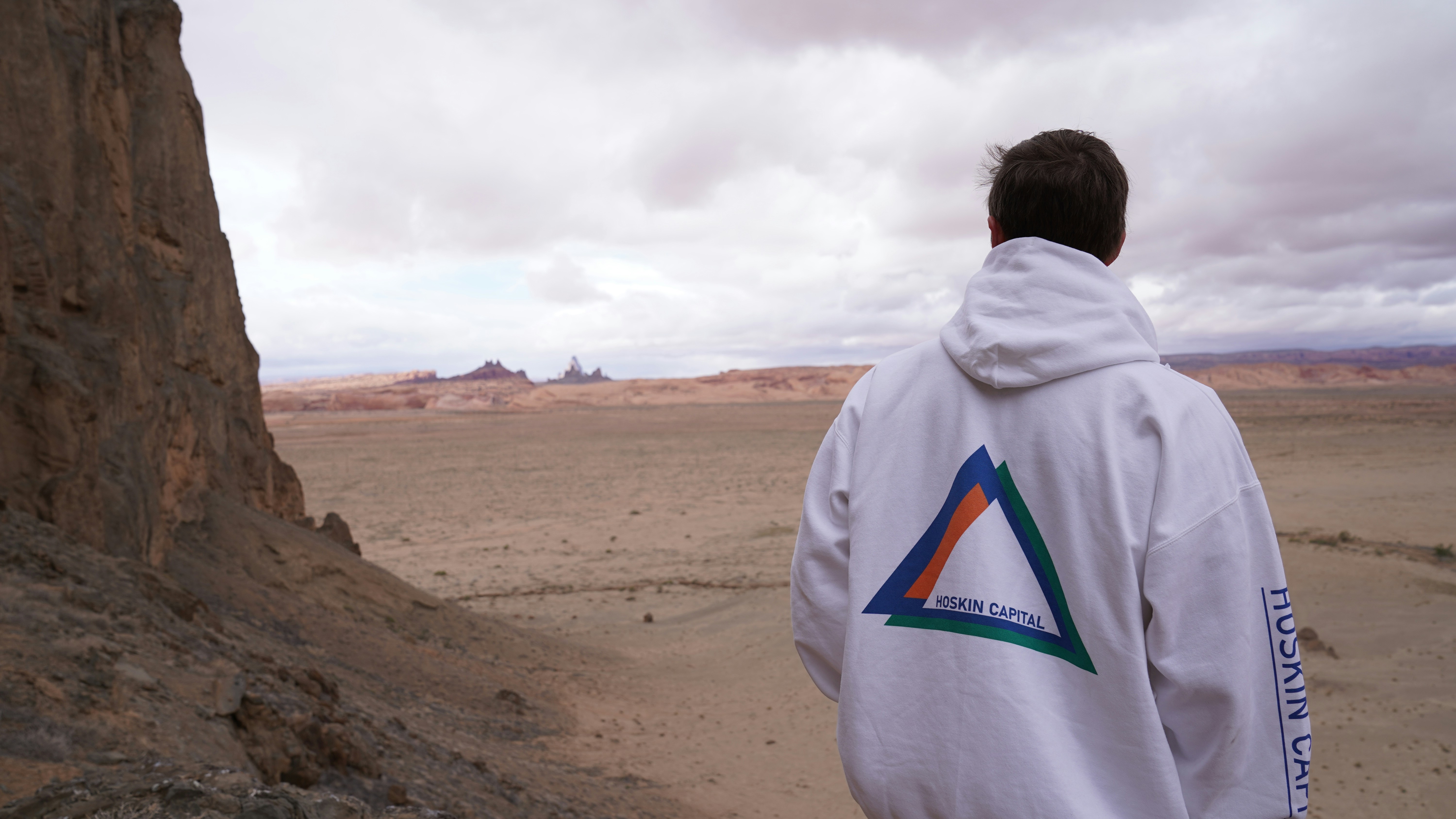 Hiking gear for hot weather conditions - Cooling towel