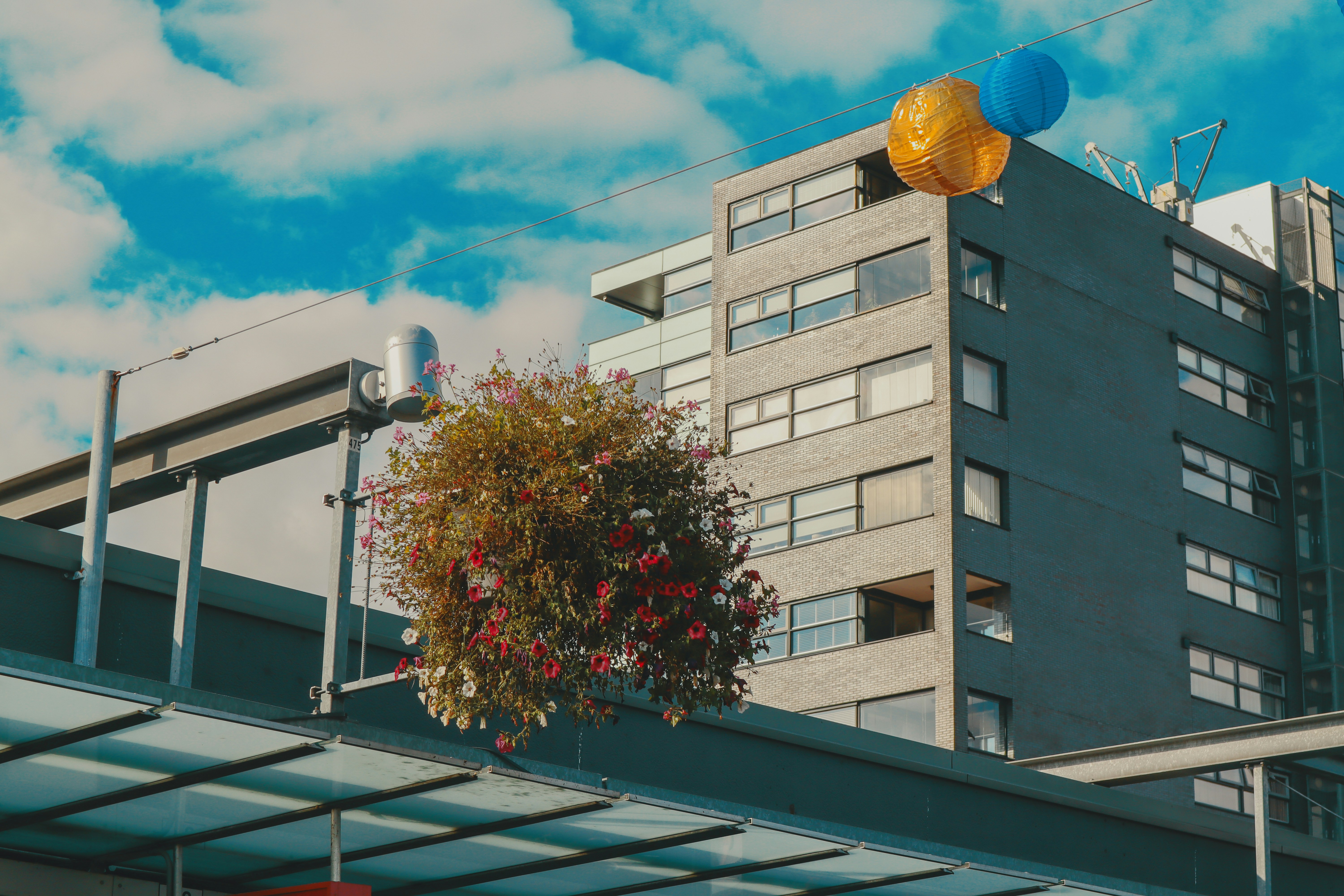 1. ‌Beleef de levendige‍ culturele scene​ van X20 Eindhoven: Ontdek de bruisende kunstwereld en innovatieve ⁤initiatieven