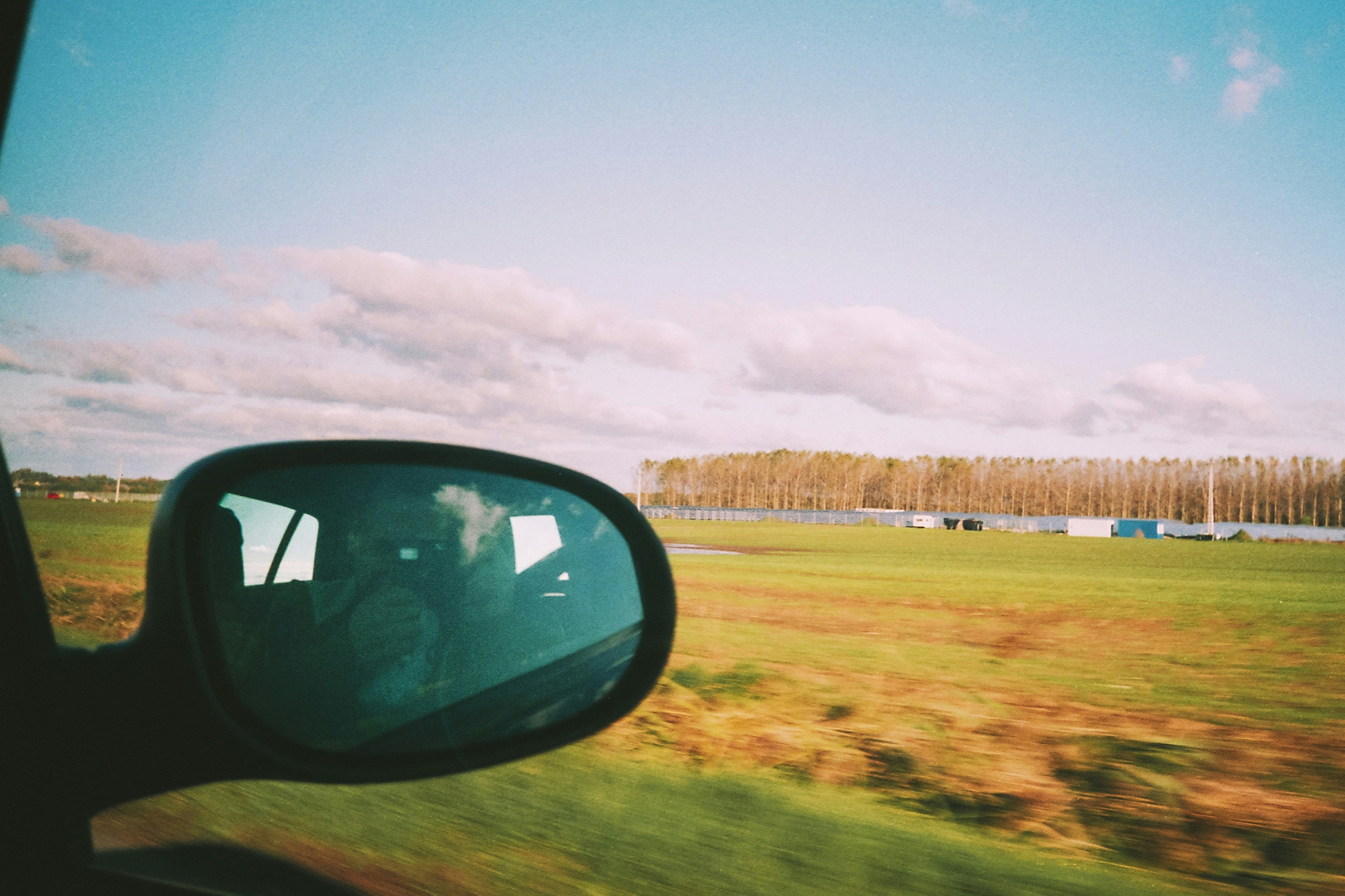 Photo by kogabor