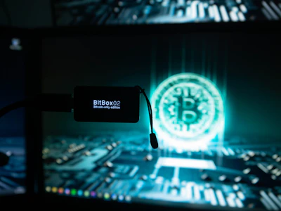 Bitcoin's Slide Continues: Corporate Dumping Sparks $215 Million Outflow