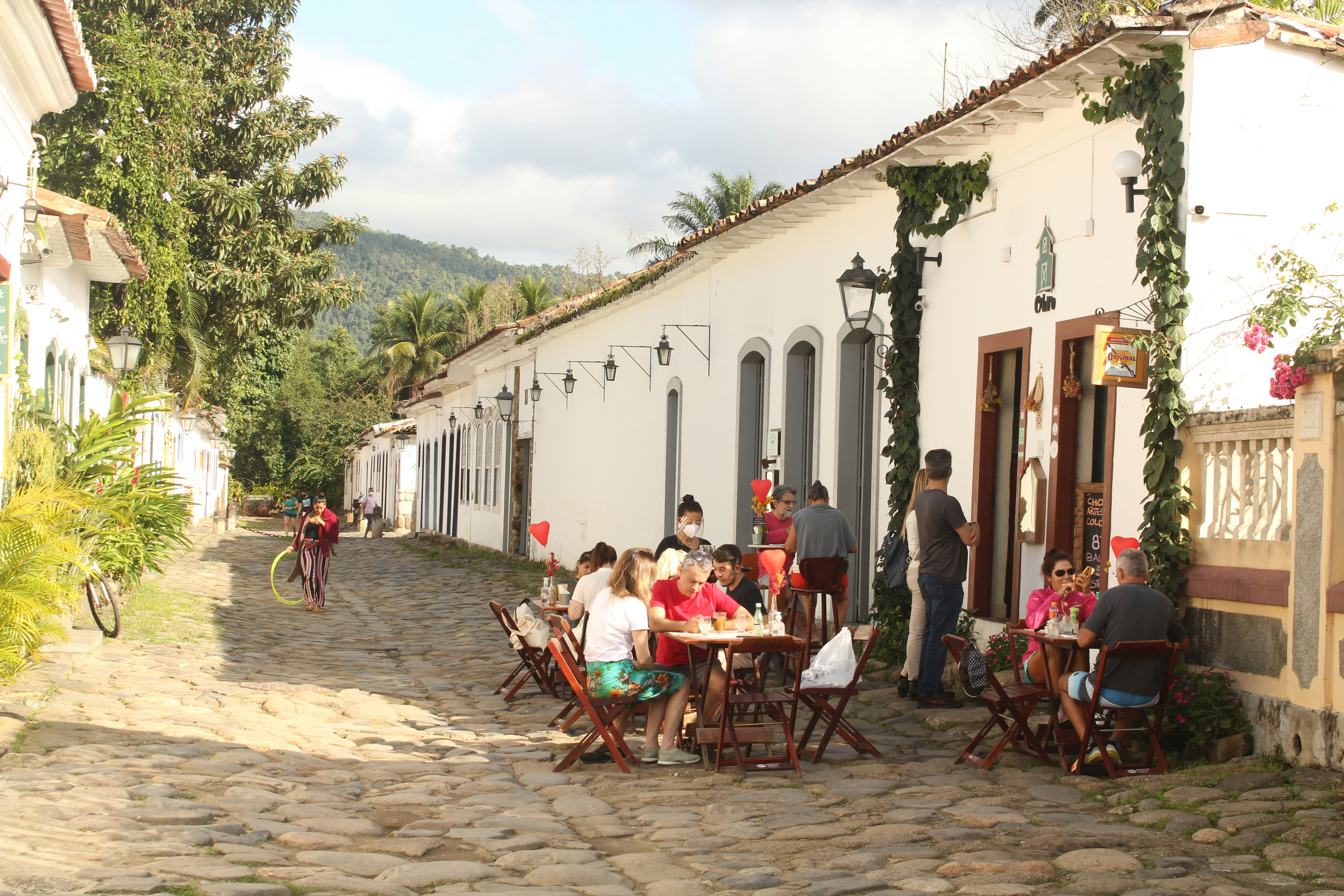 A Guide to Affordable Living in Central America