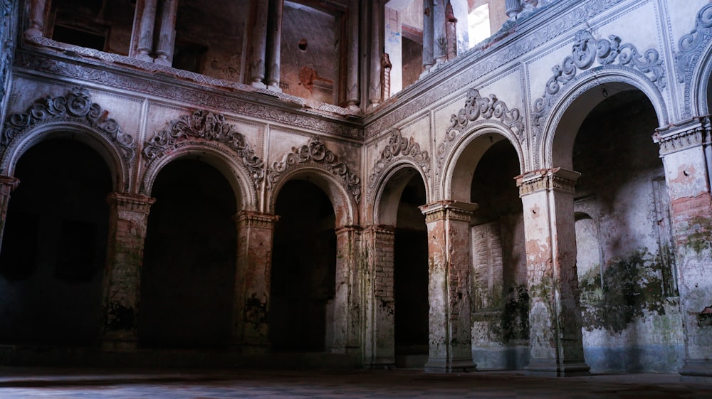 an old building with a bunch of arches