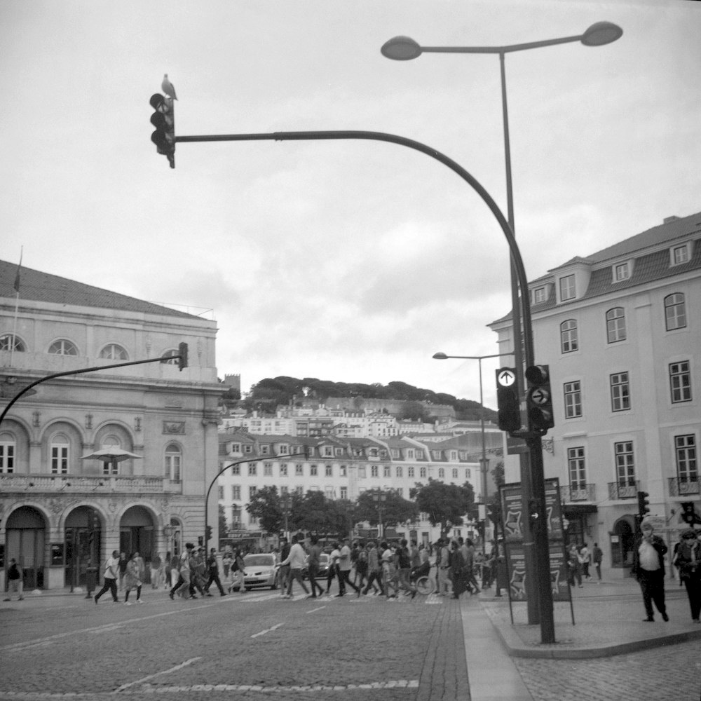 a black and white photo of a city street