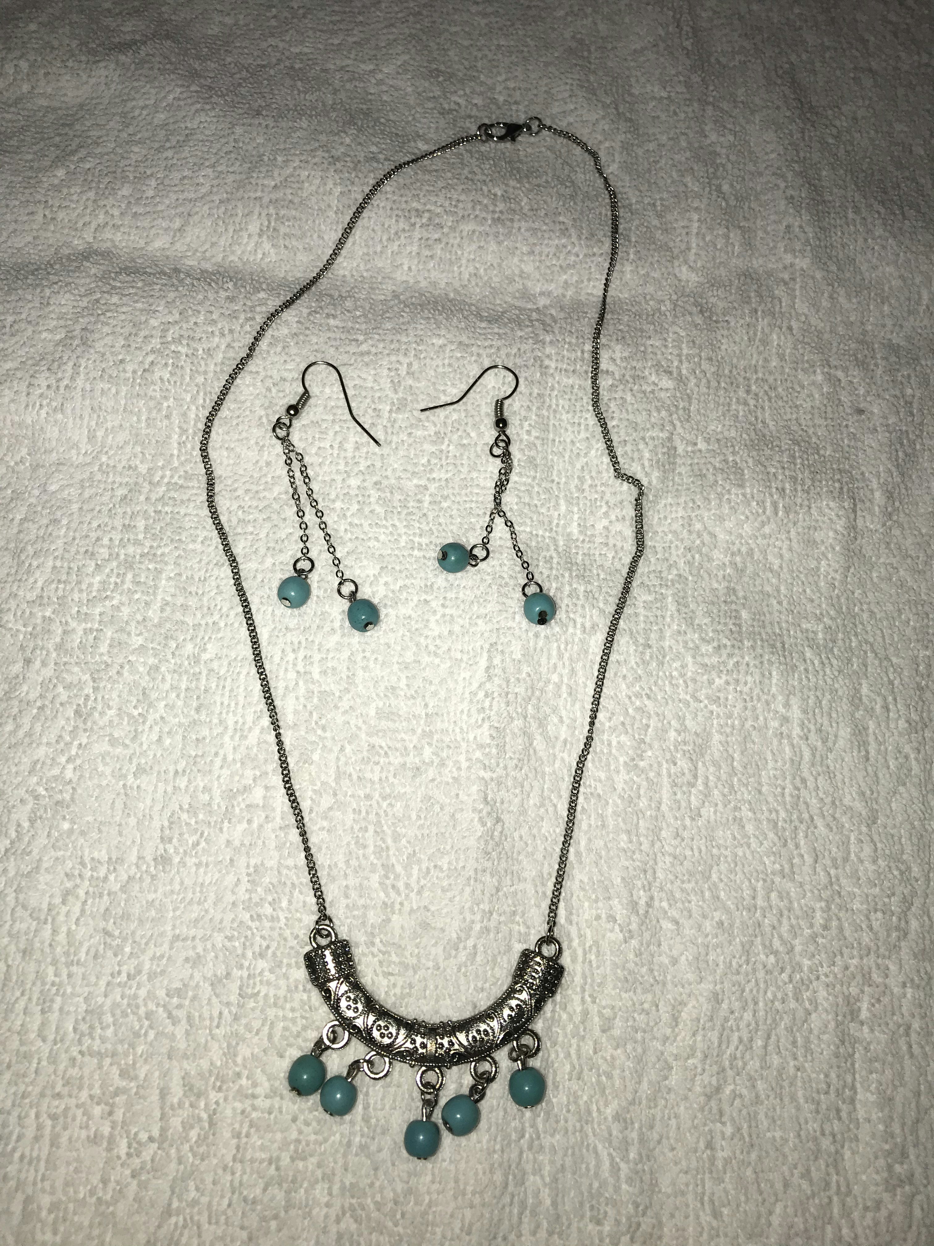 Elegant Gold and Silver Jewelry