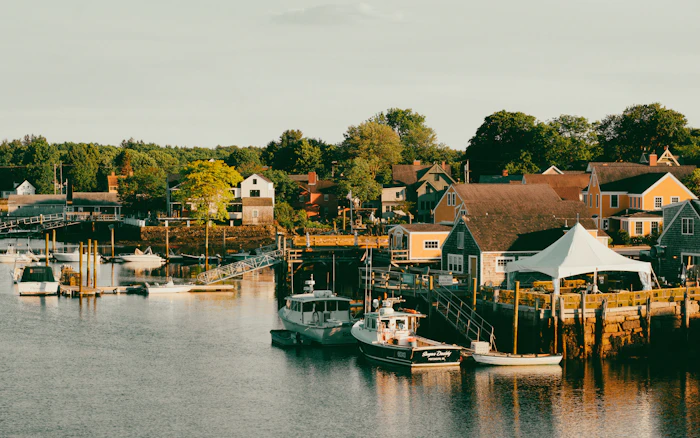 Harbor view in Portsmouth, one of the New Hampshire towns people search when trying NH dating sites
