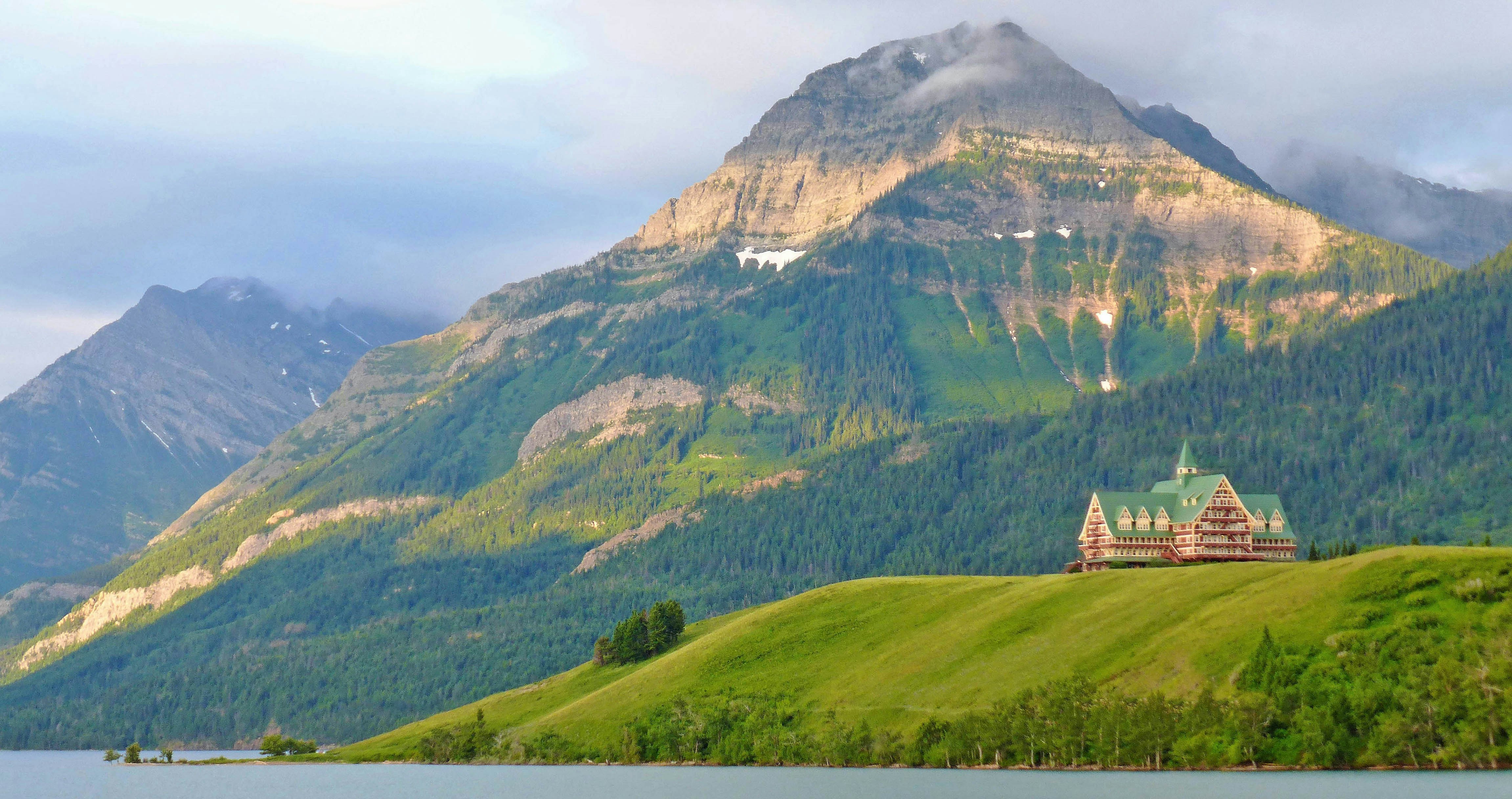 Waterton Park - photo 1
