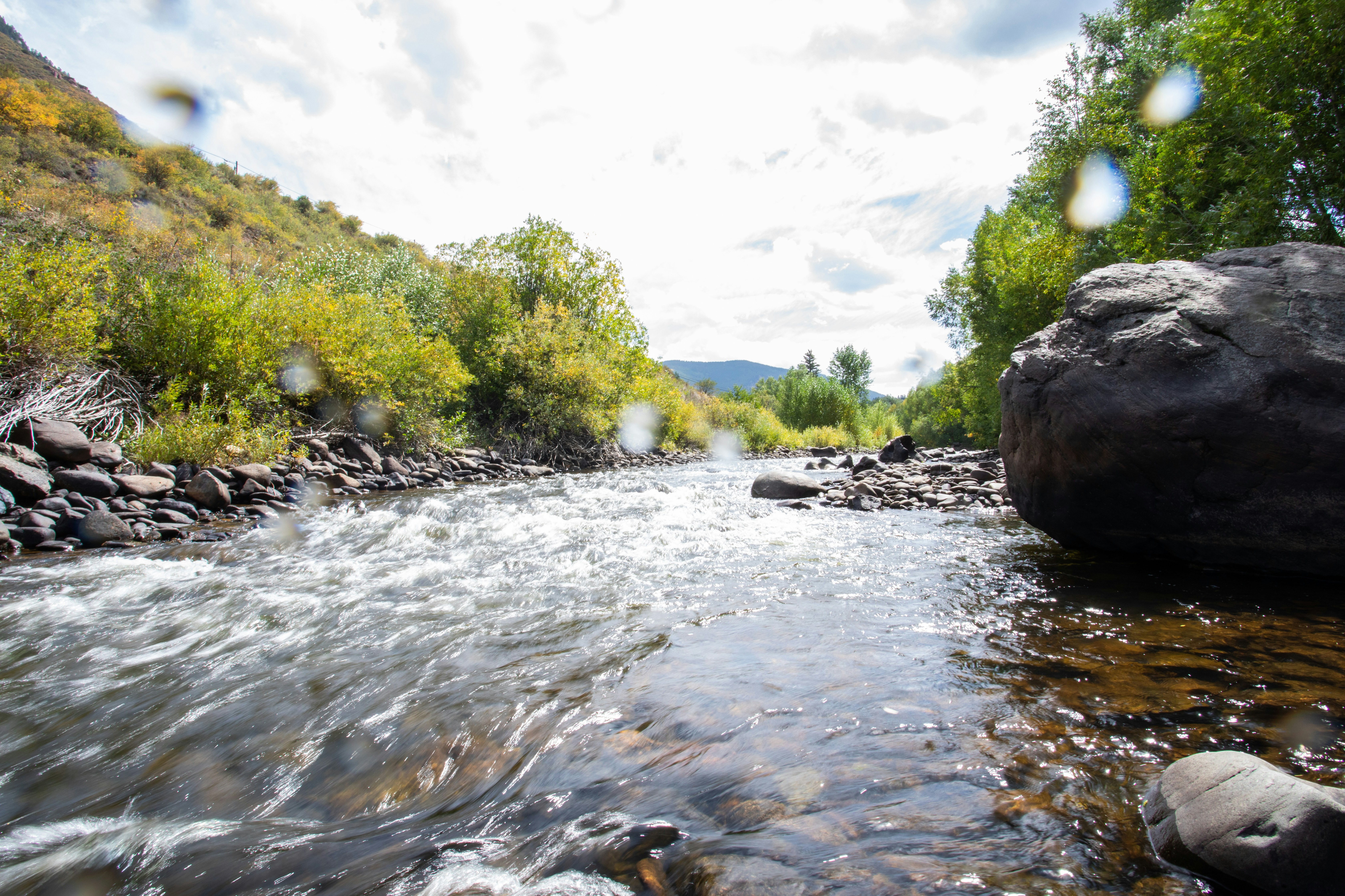 Photo by photosoflogan