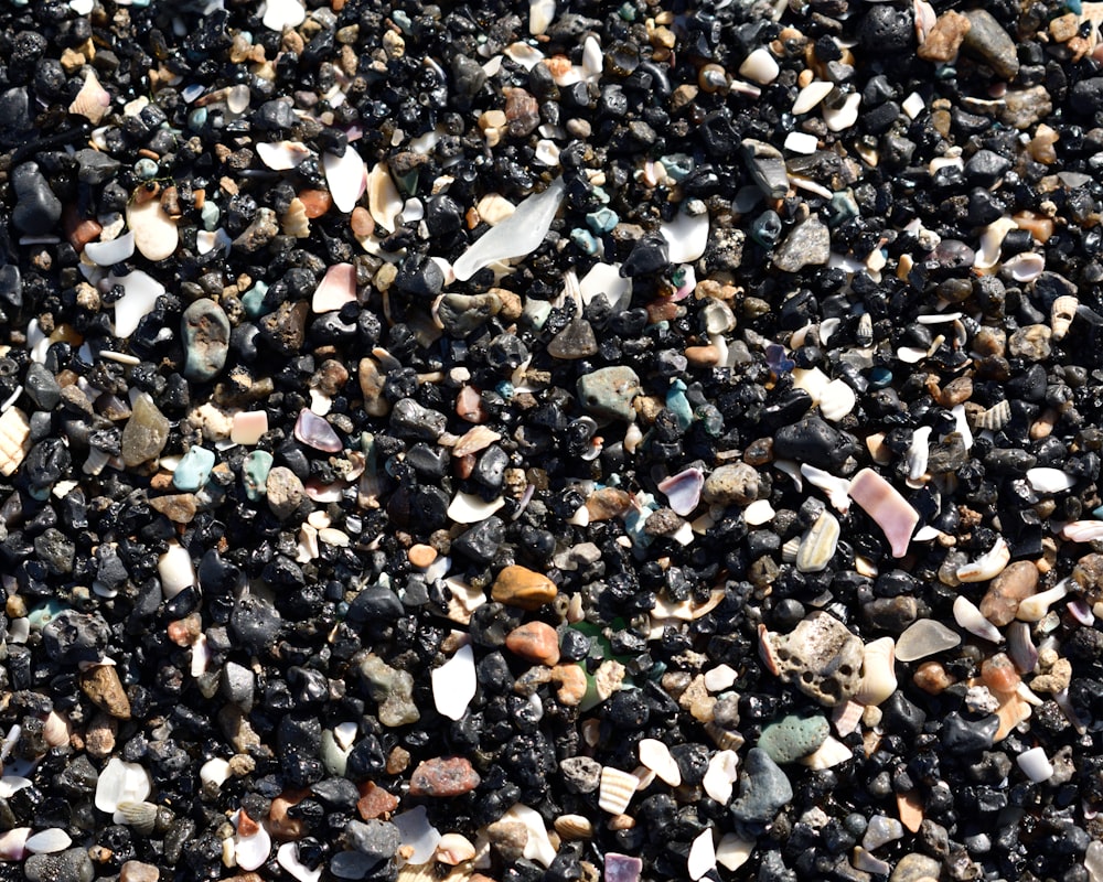 a close up of a bunch of rocks and gravel