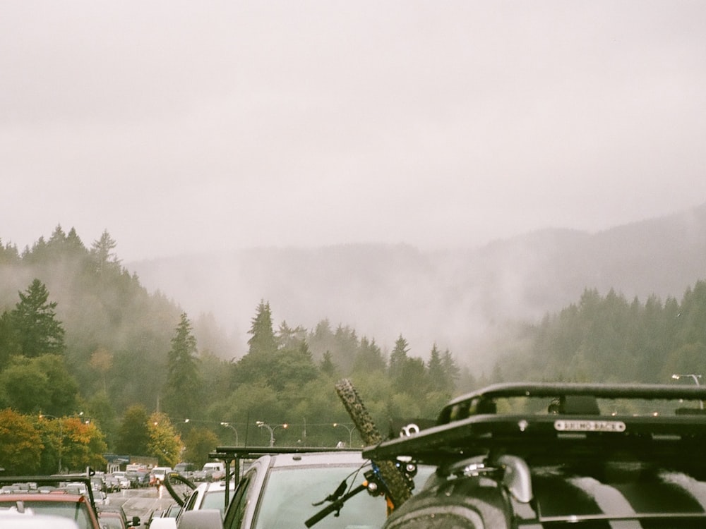 a group of cars parked in a parking lot