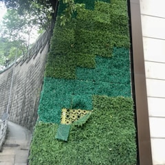A beautiful vertical wall landscape design showcasing greenery.