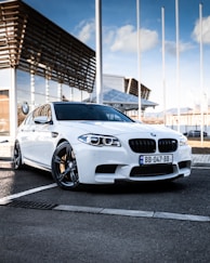 a white bmw m5 