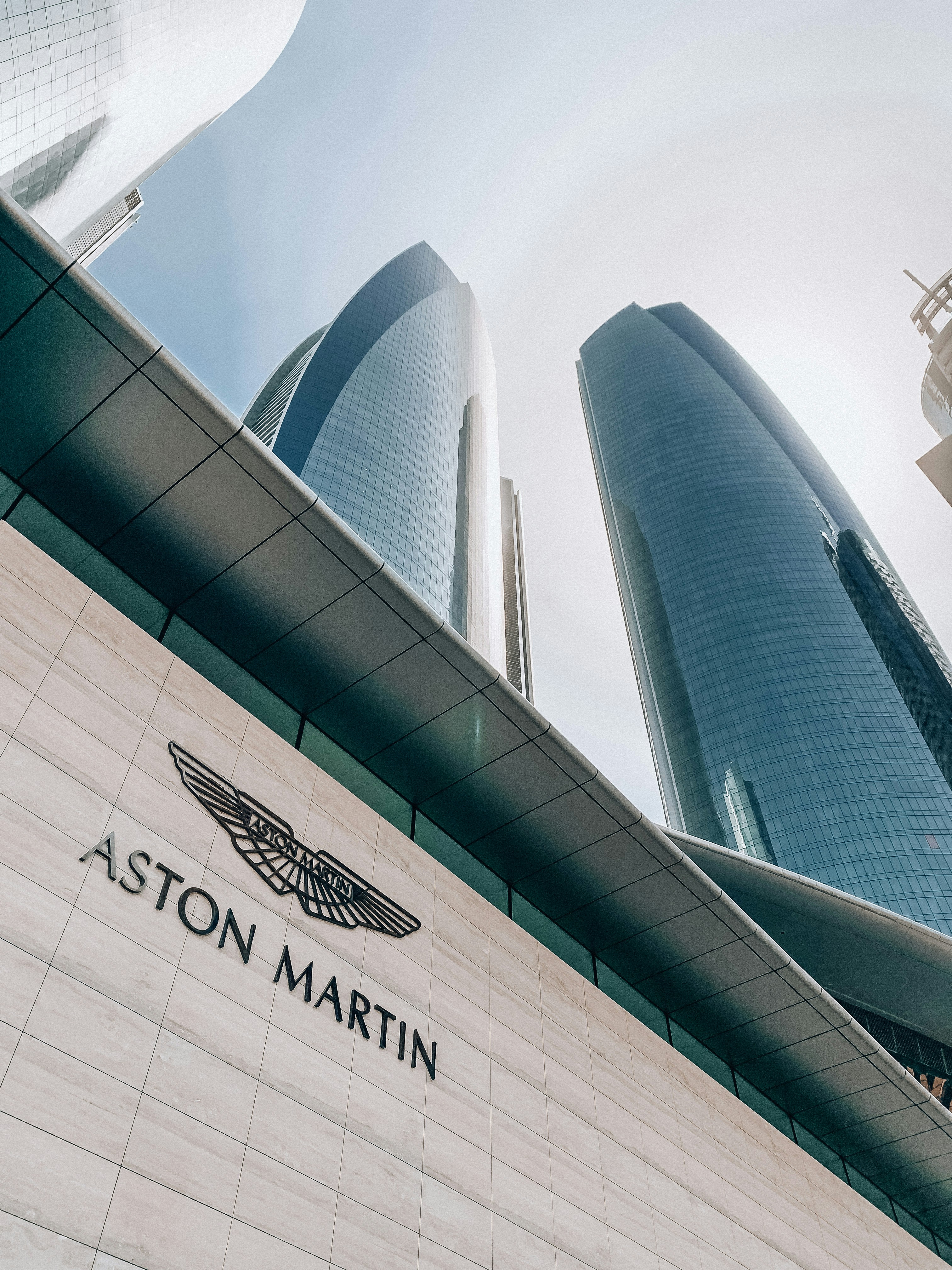 Une fontaine à eau dans un bureau parisien