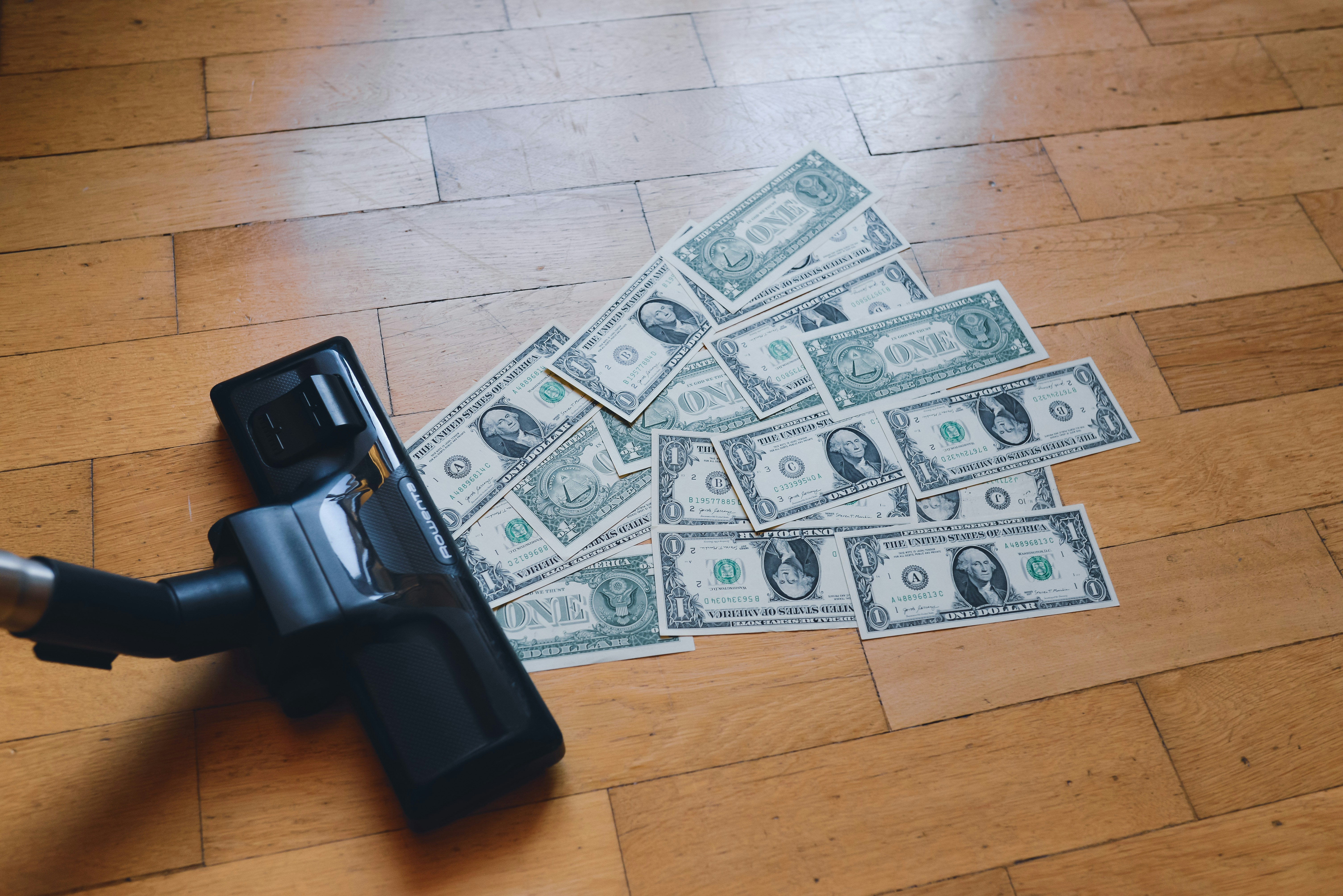 How To Automate Your Investing Strategy With AI Tools