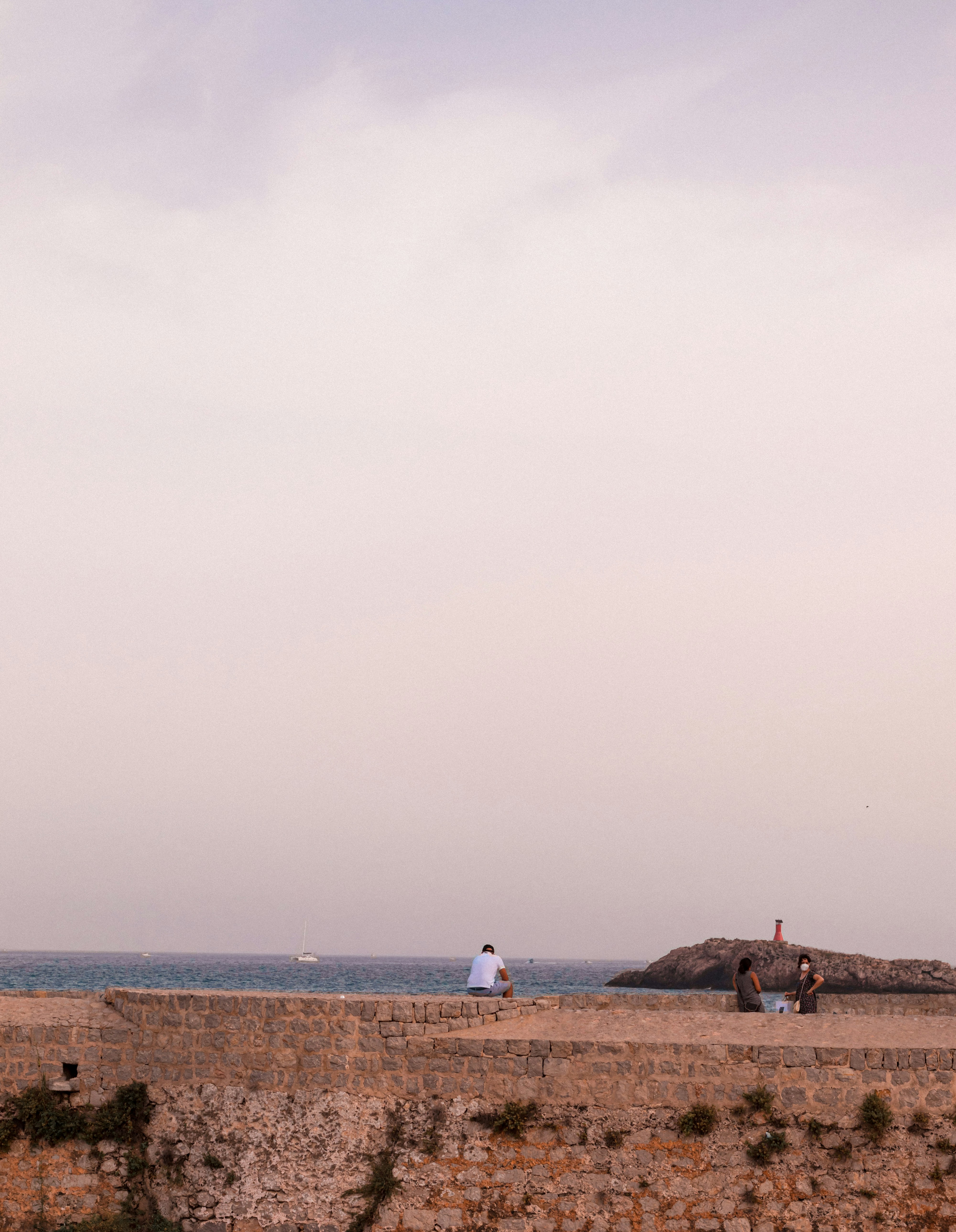 Photo by valentinlacoste