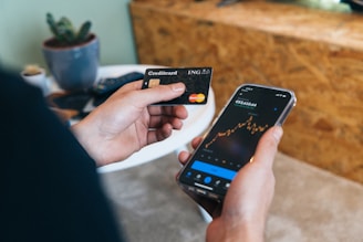 Paiement en ligne via carte bancaire sur une boutique e-commerce mobile