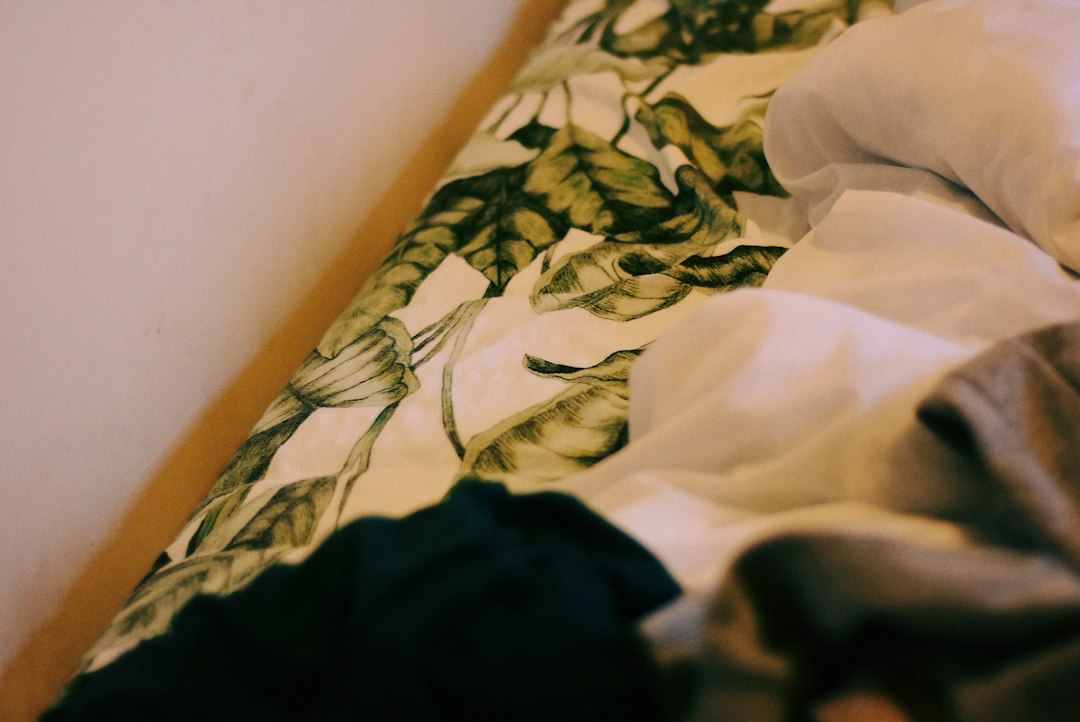 linen duvet texture