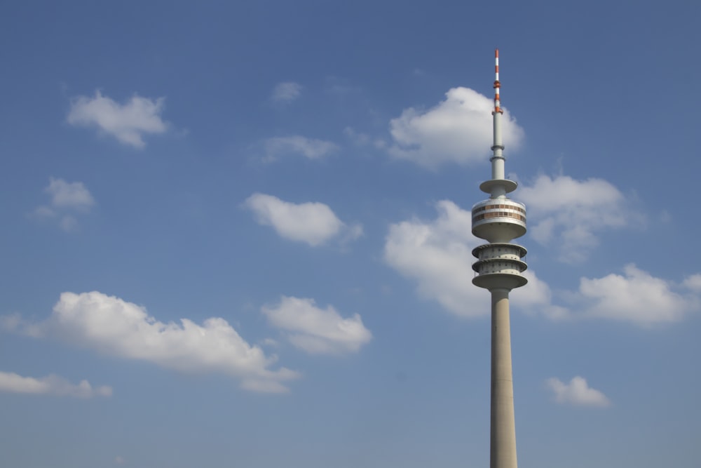 a tall tower with a sky background