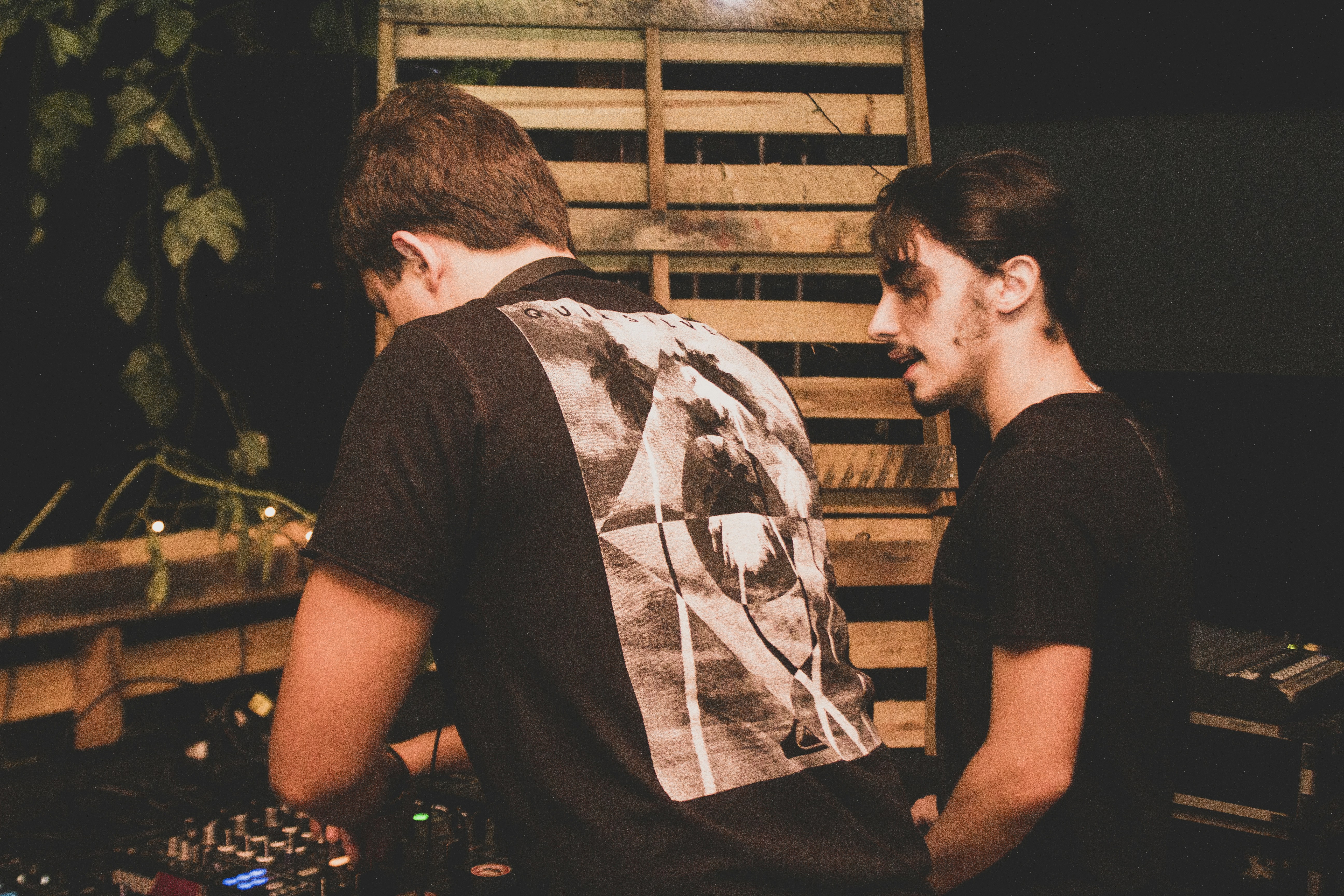 Nightlife Guide to New Smyrna Beach (2026)