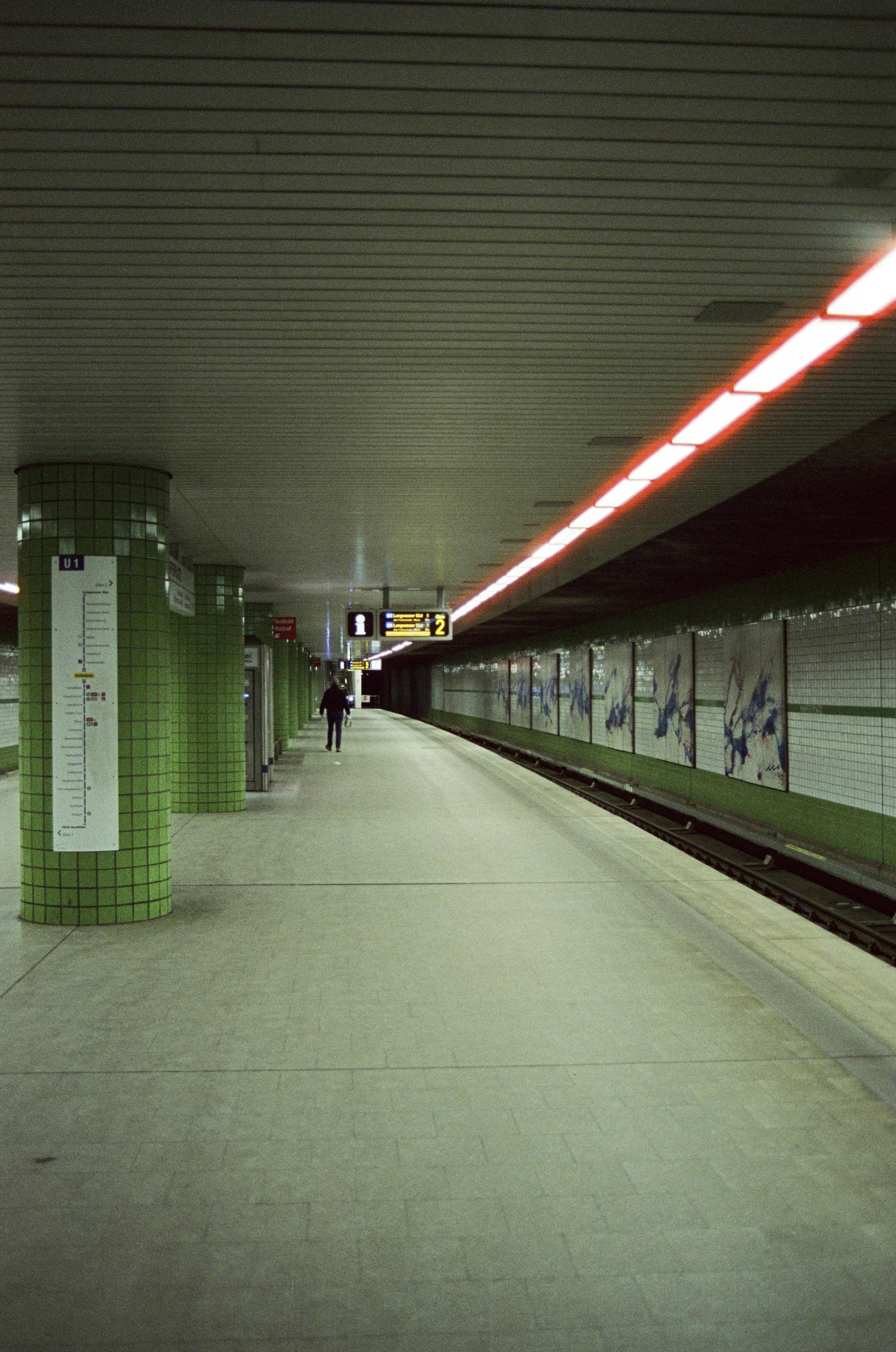 Photo by markusspiske